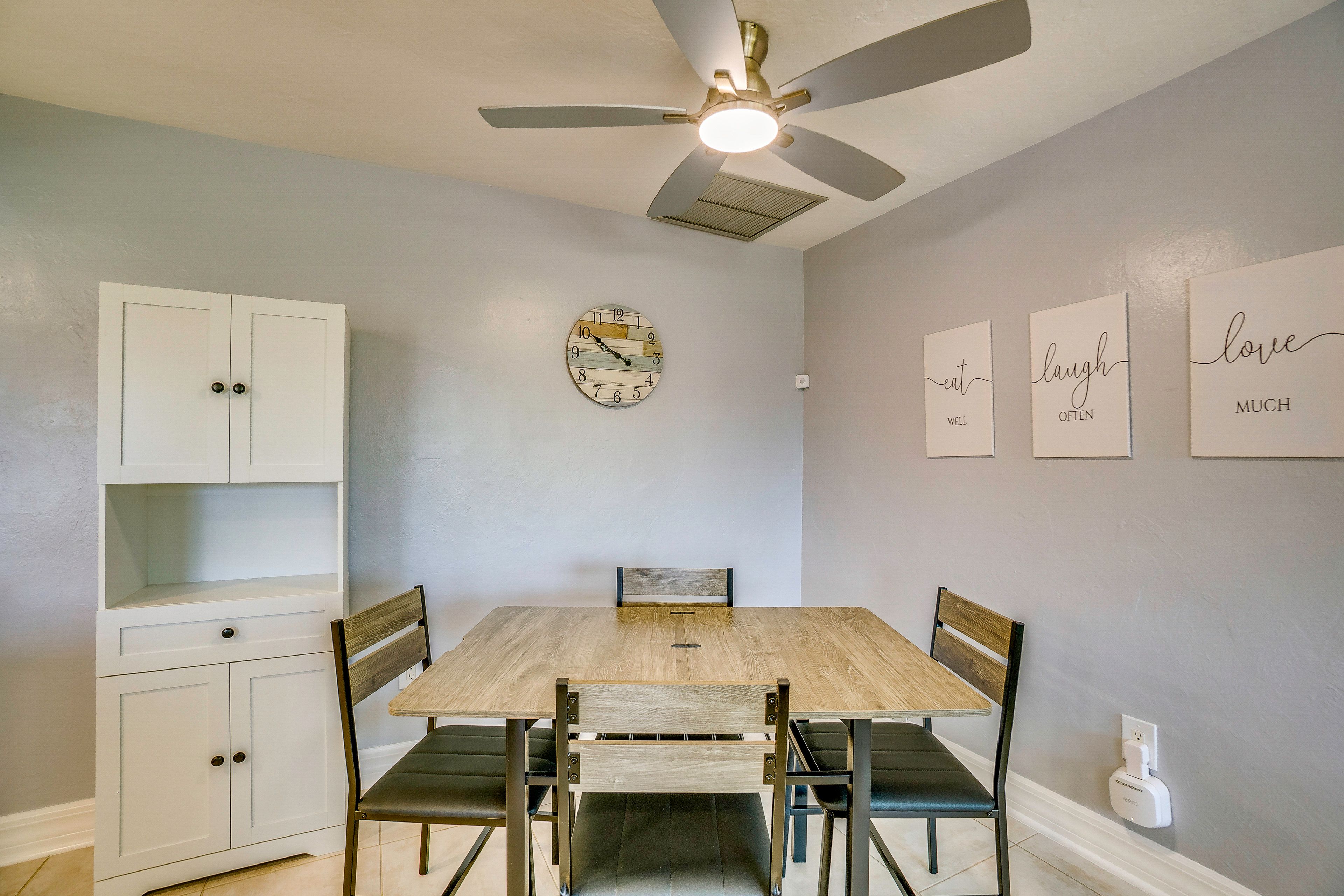 Dining Nook
