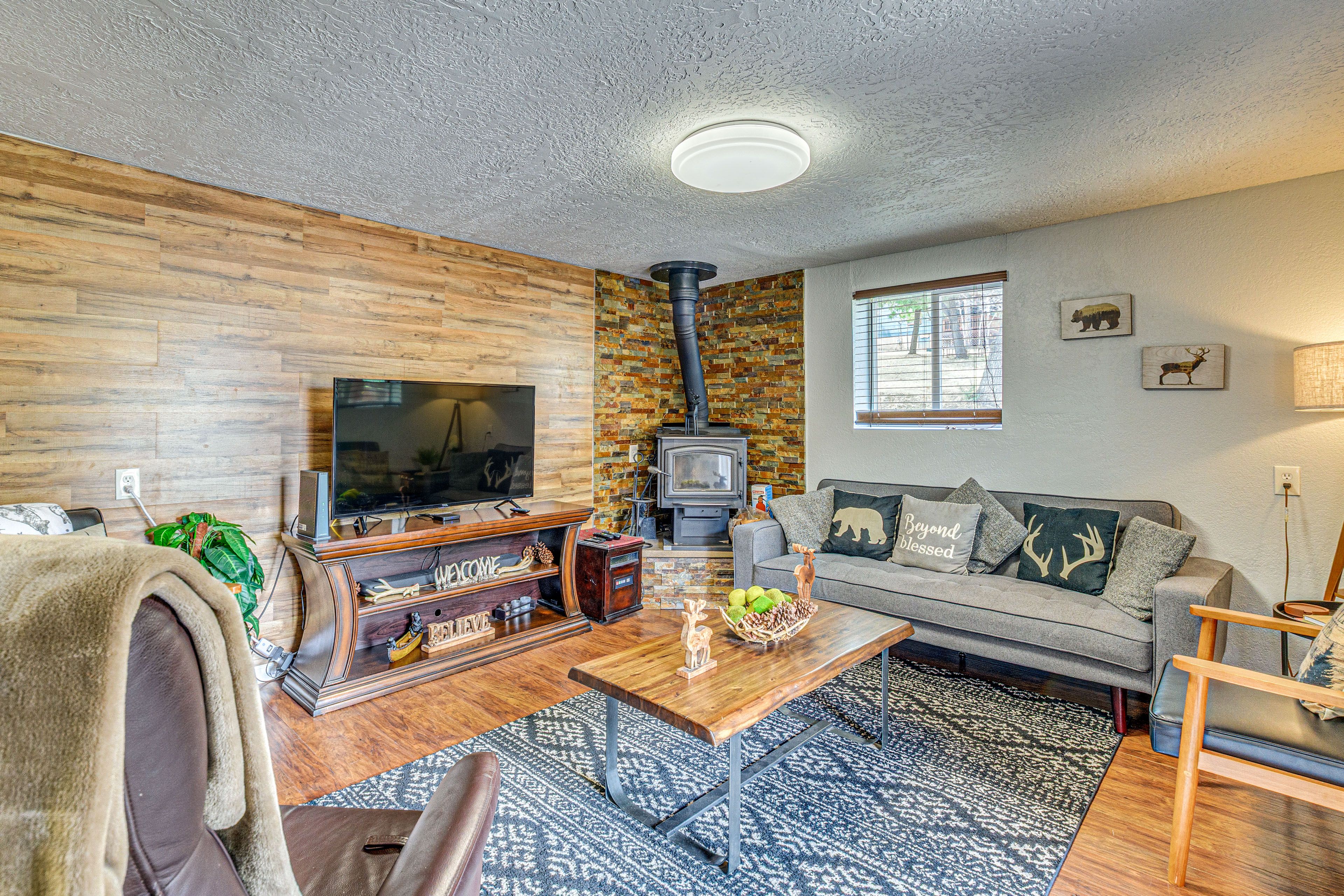 Living Room | Full Sleeper Sofa