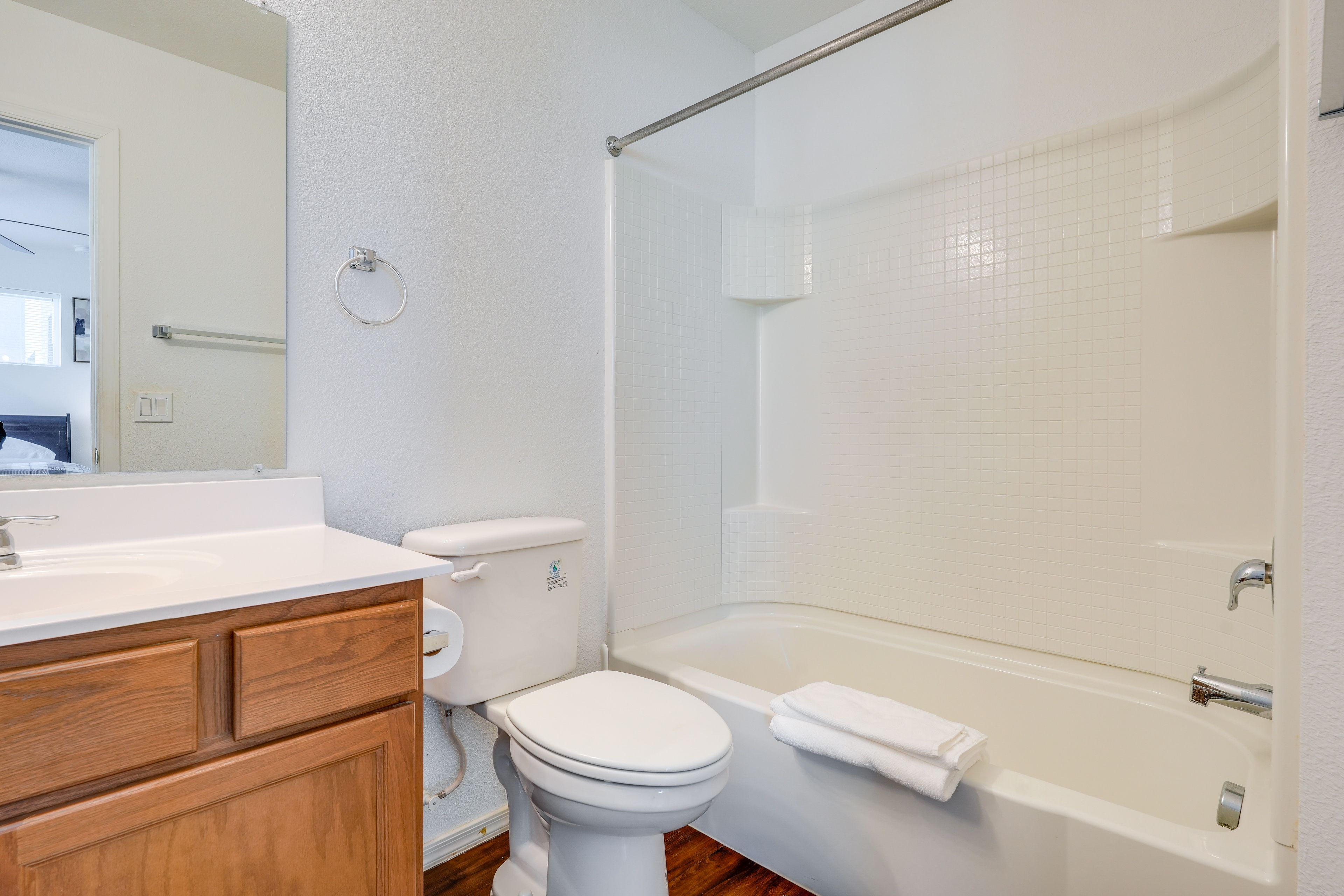 Bathroom | 3rd Floor