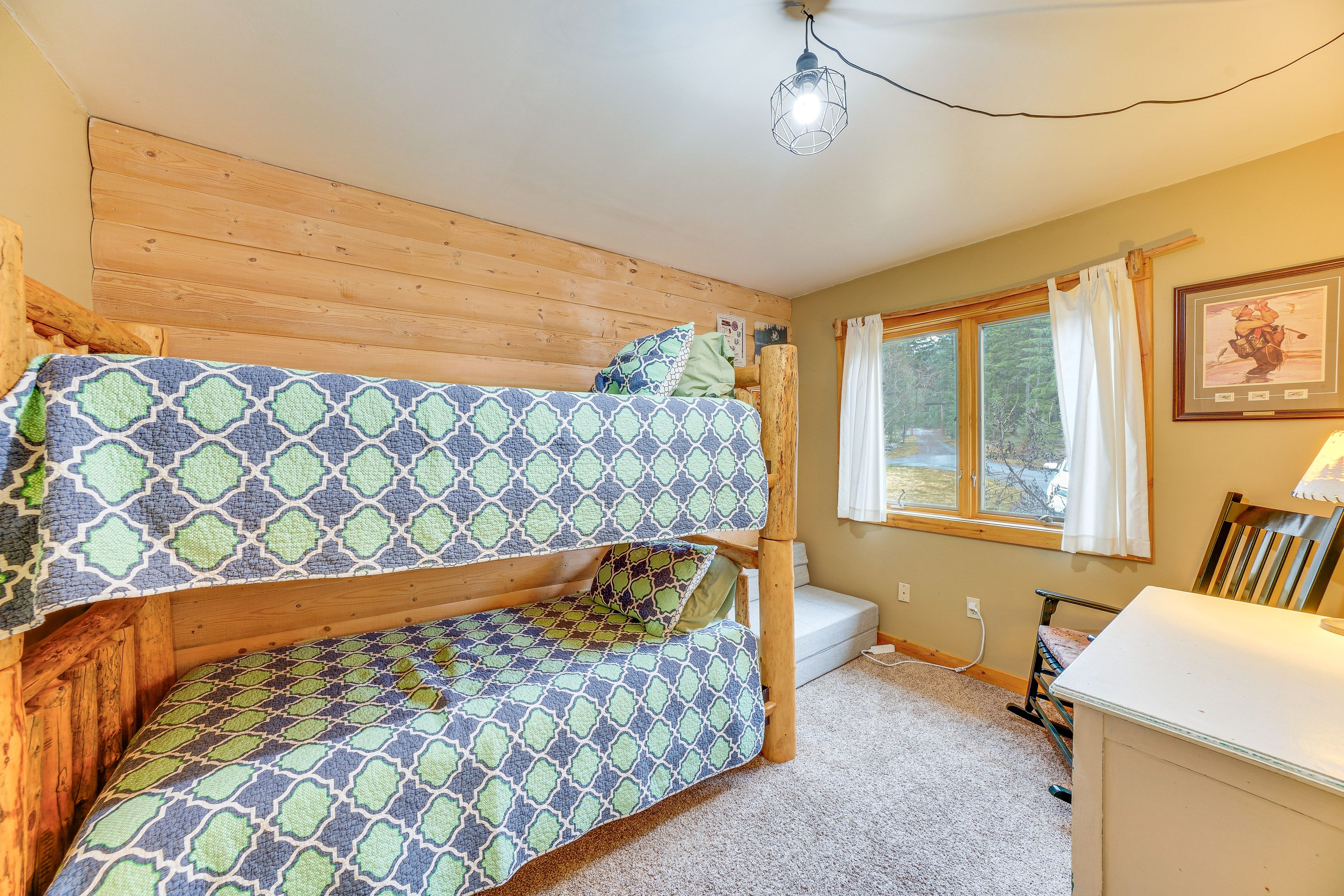Bedroom 2 | Twin Bunk Bed