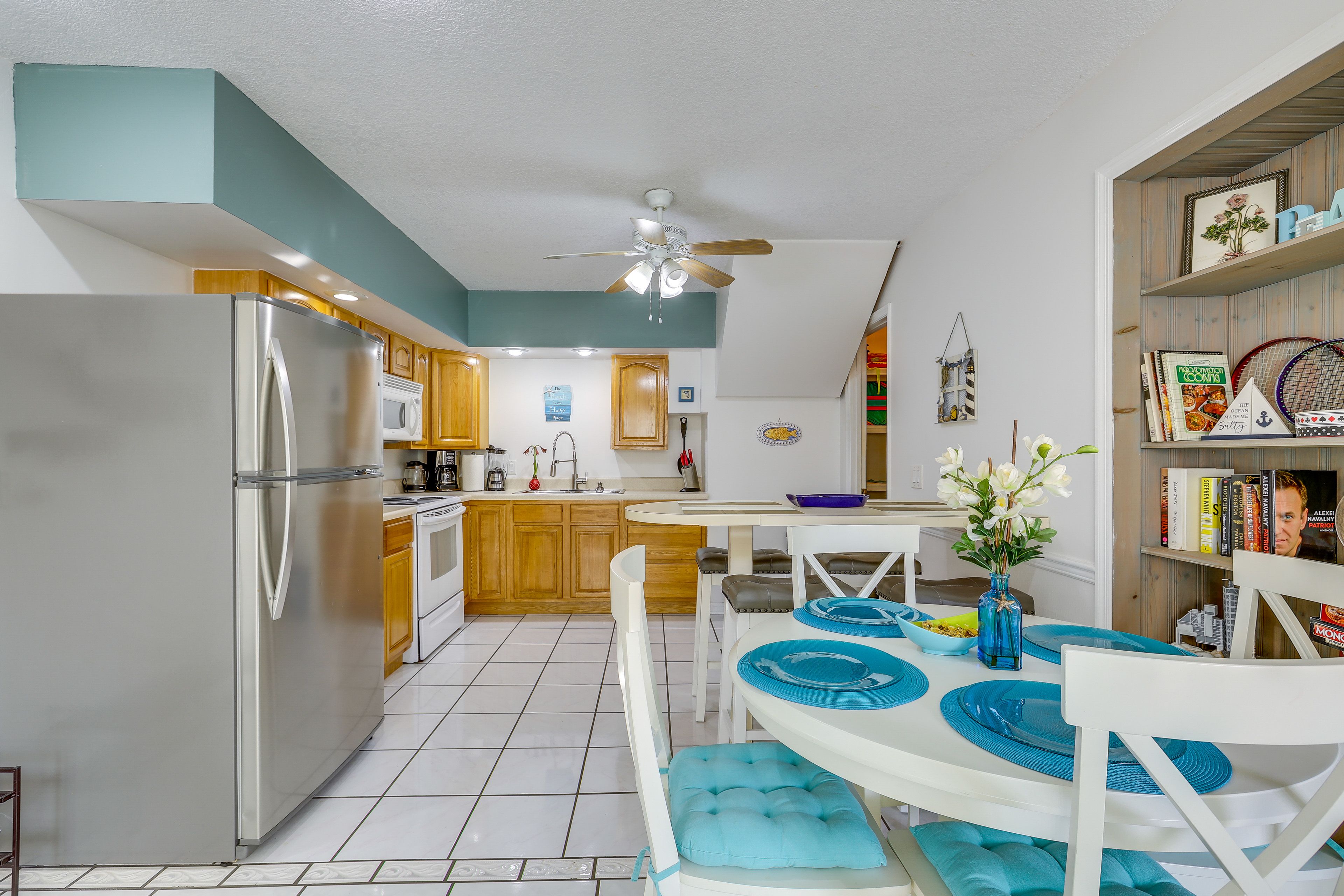 Dining Tables | Kitchen
