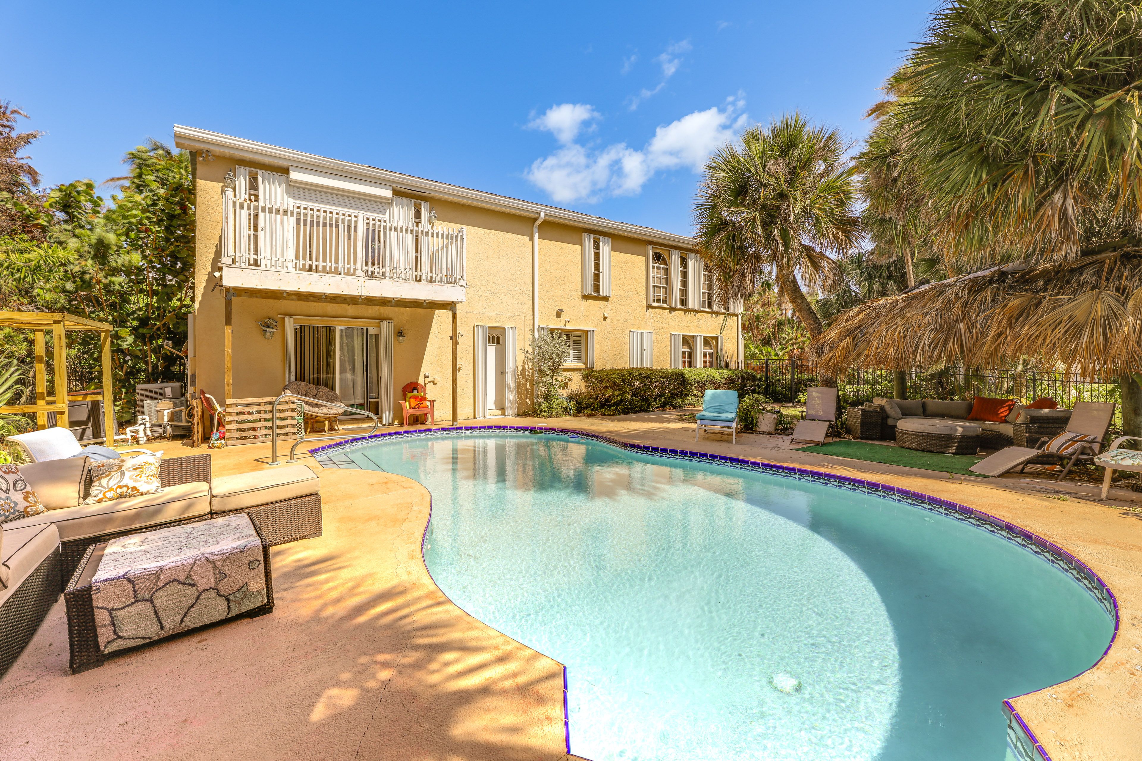 Exterior | Private Pool