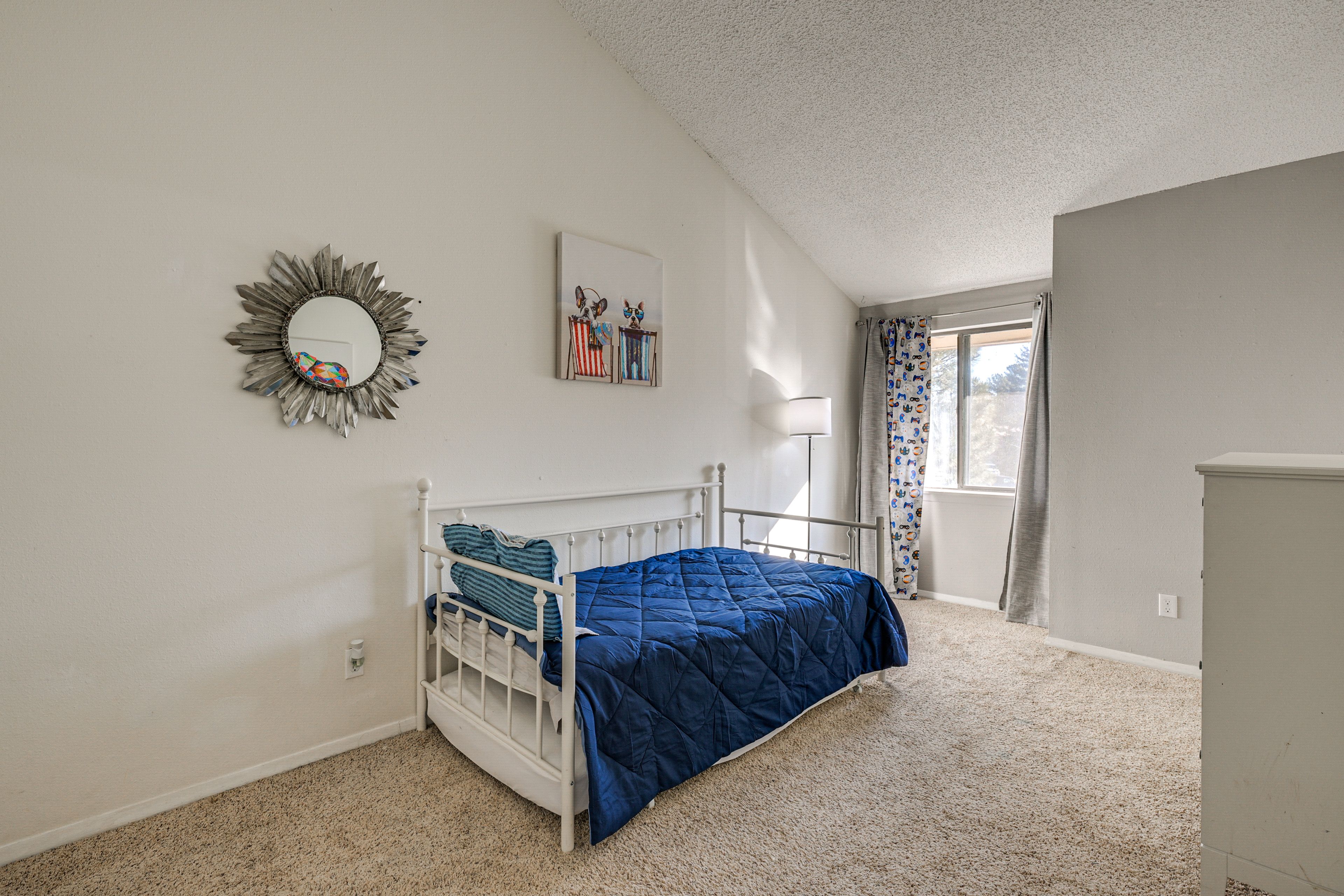 Bedroom 3 | Twin Daybed w/ Twin Trundle | 2nd Floor