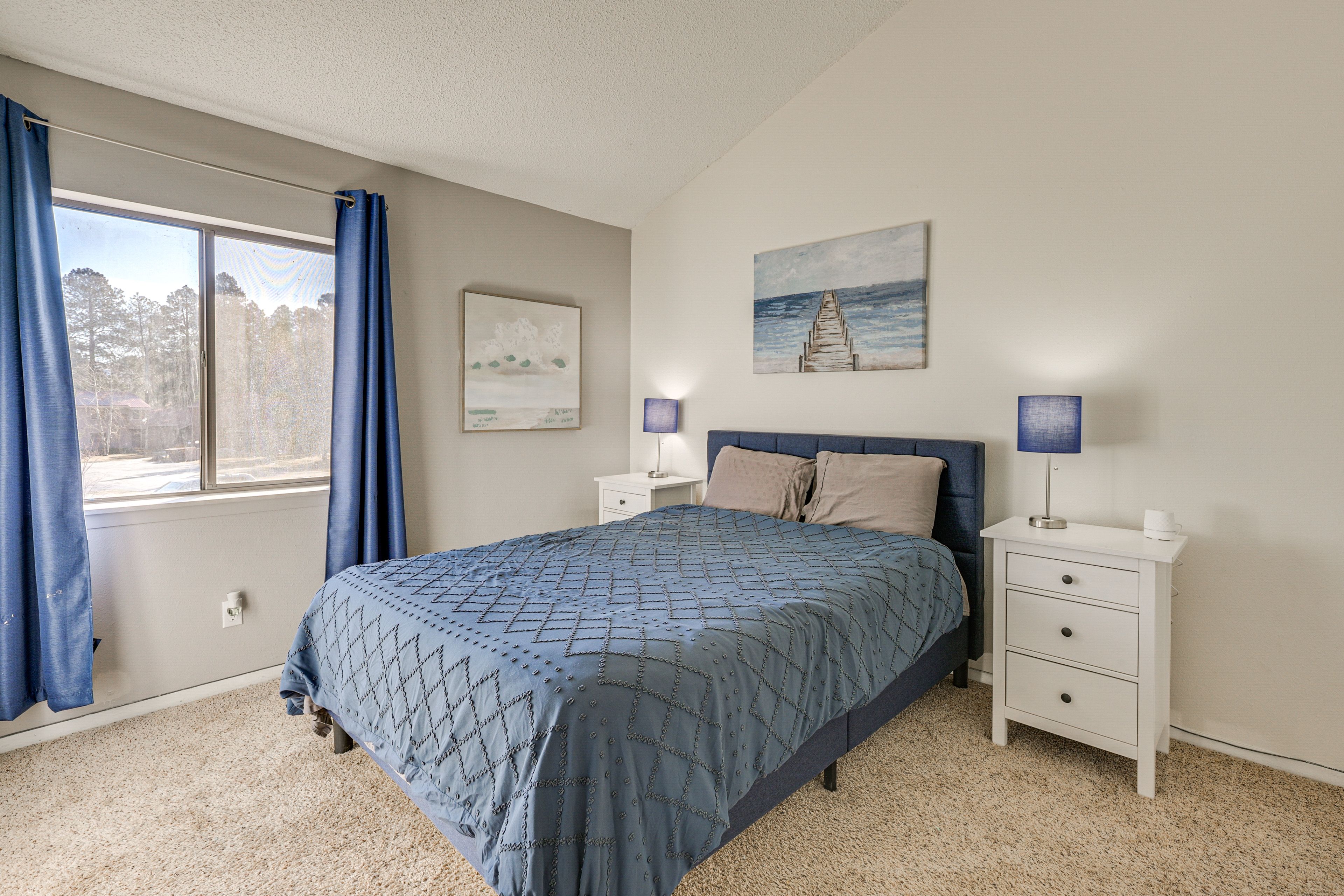 Bedroom 2 | Queen Bed | 2nd Floor