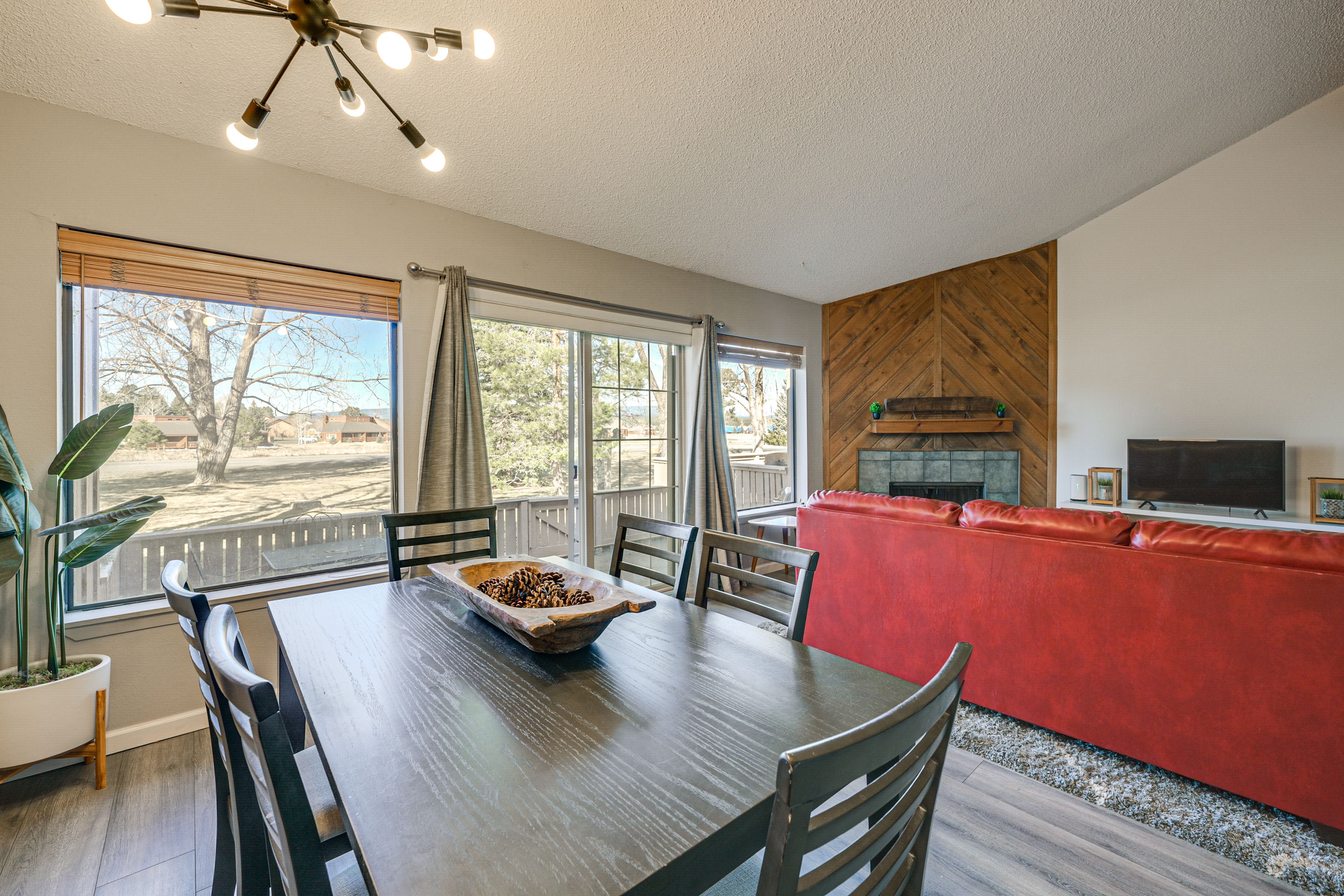 Dining Area | 1st Floor