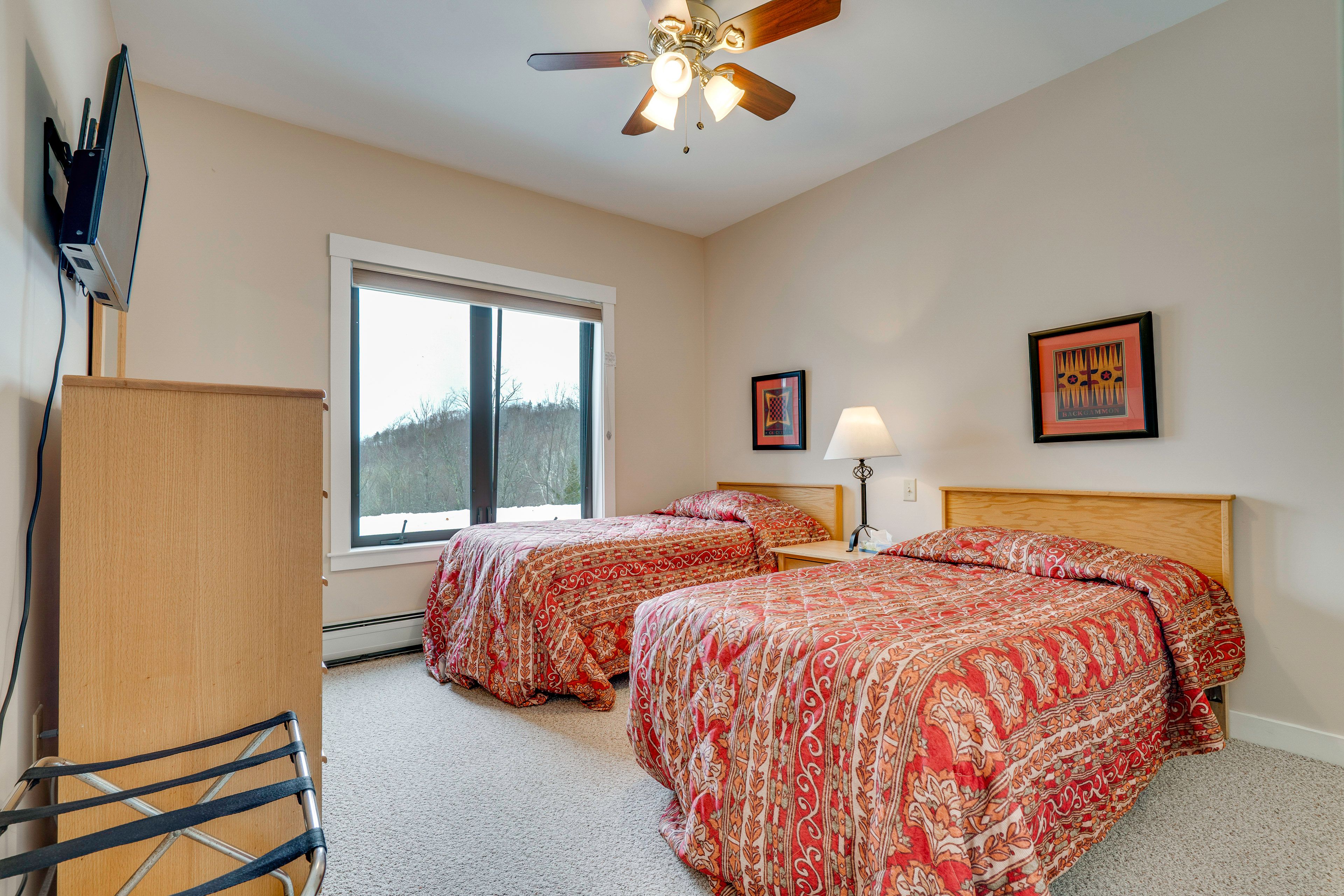Bedroom 2 | 2 Twin Beds