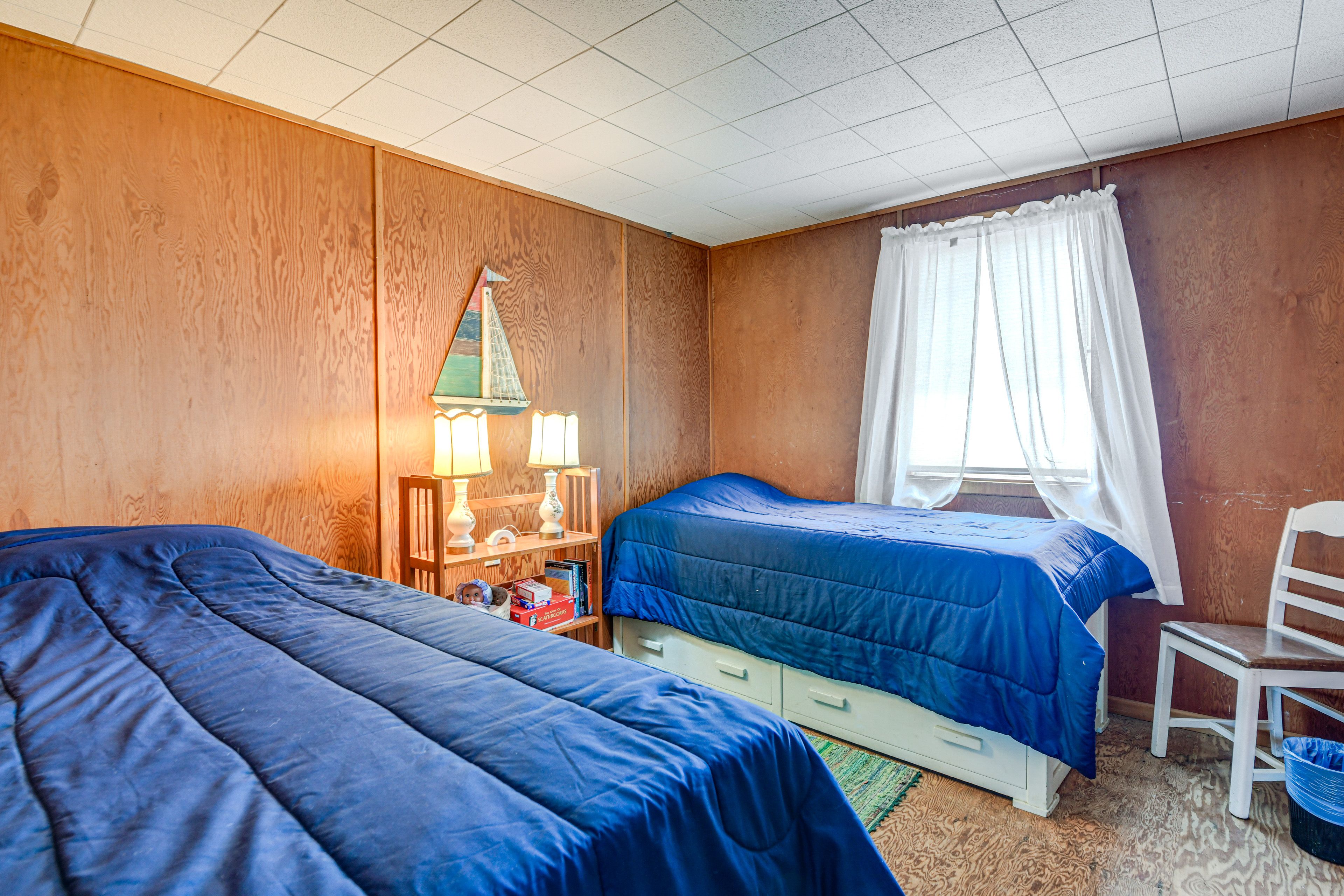 Bedroom 2 | 2 Twin Beds
