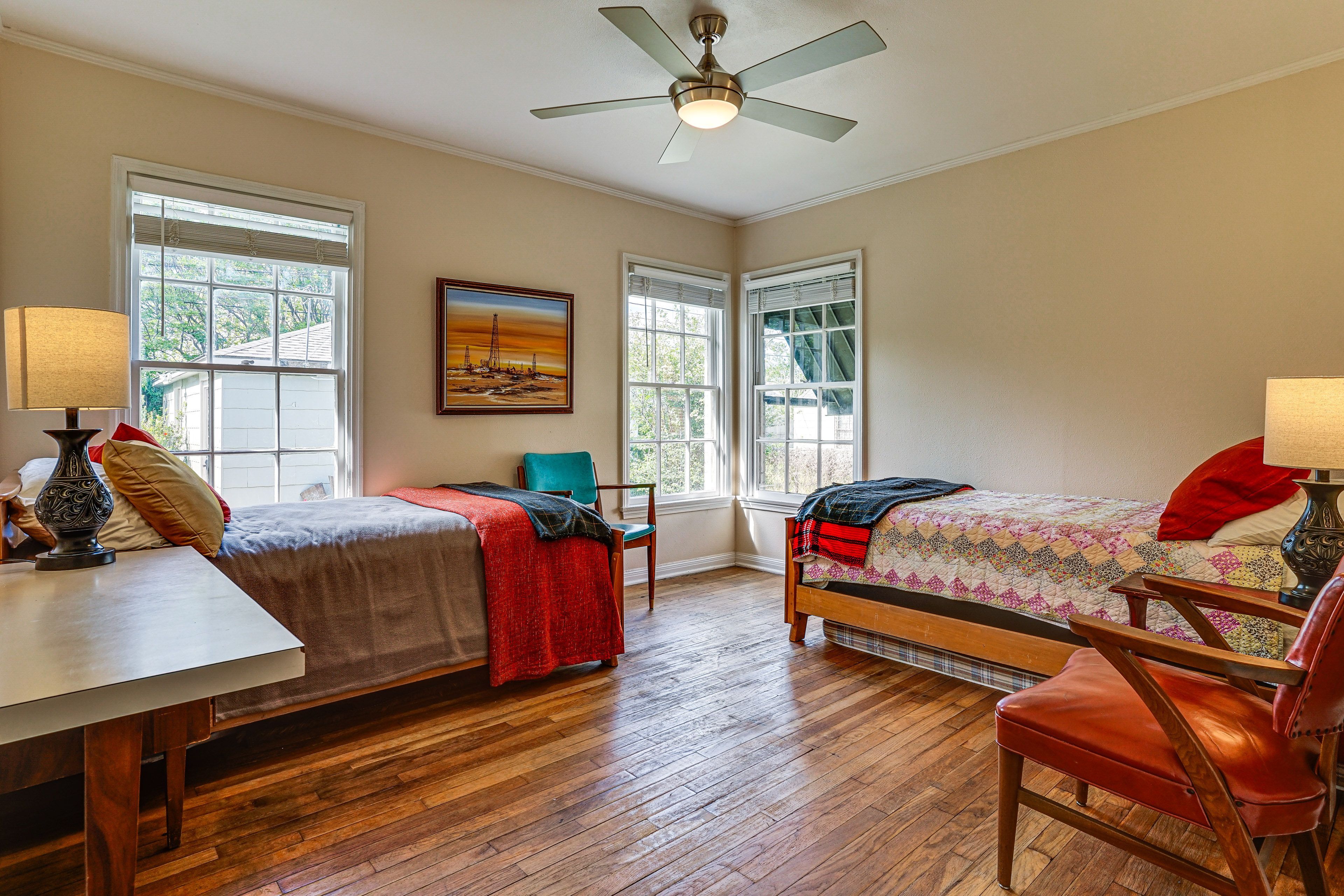 Bedroom 2 | 2 Twin Beds