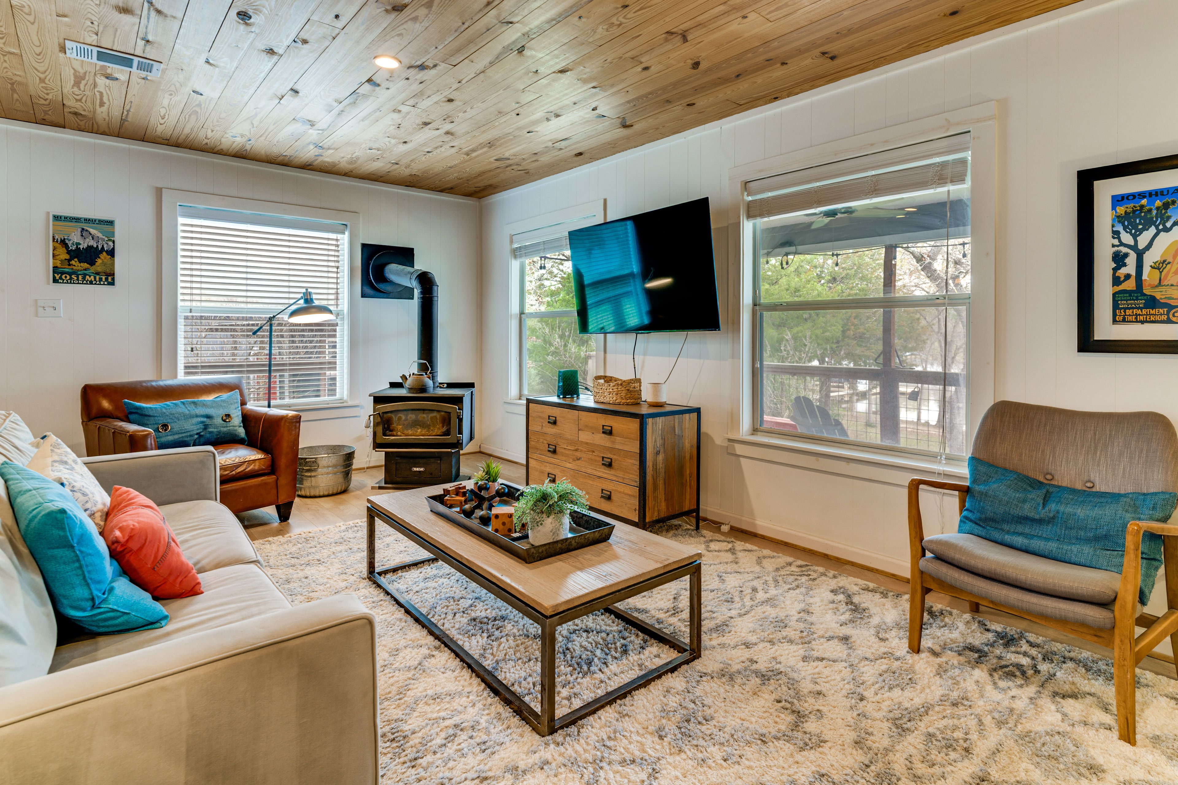 Living Room | Sleeper Sofa