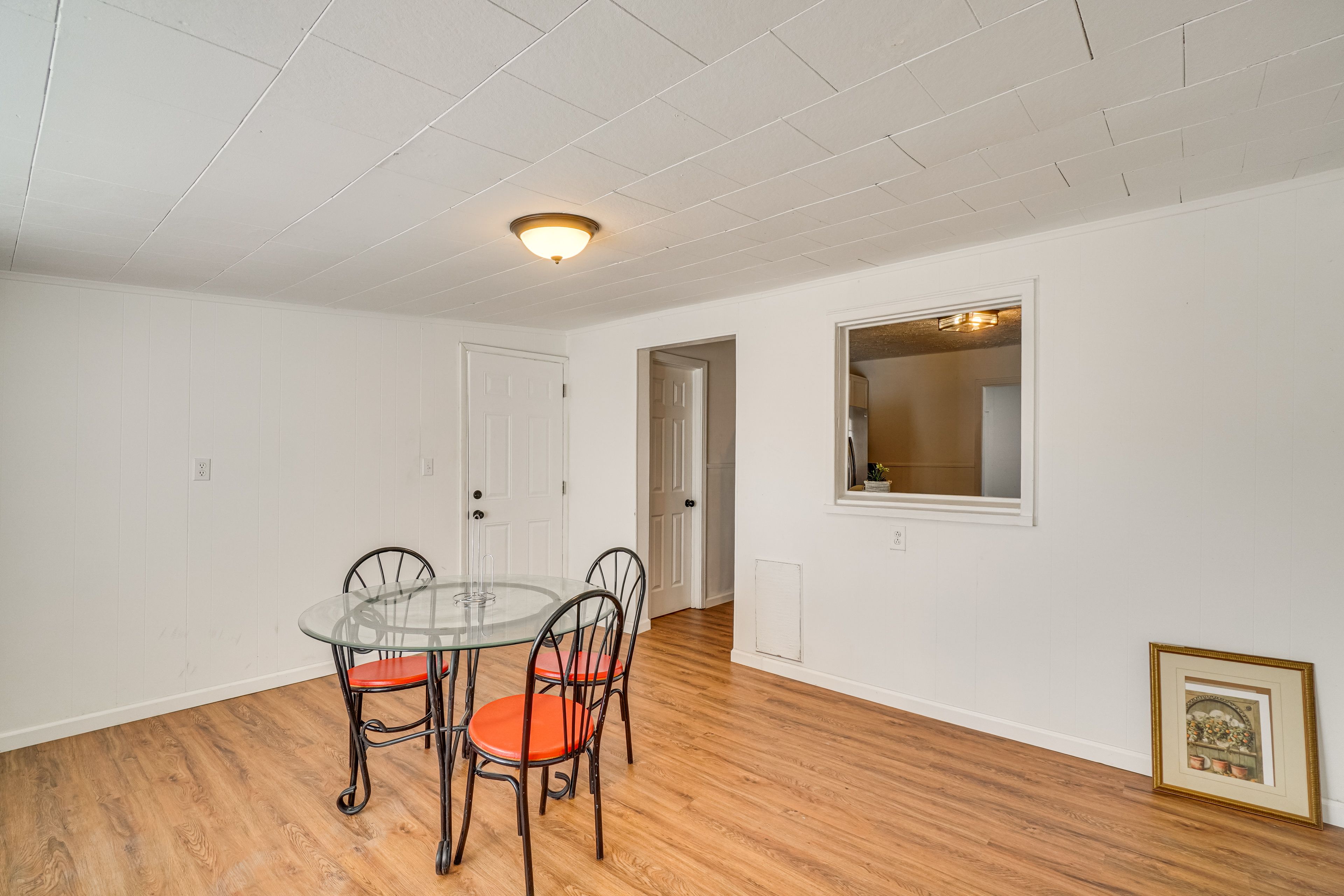 Dining Room | Main Level