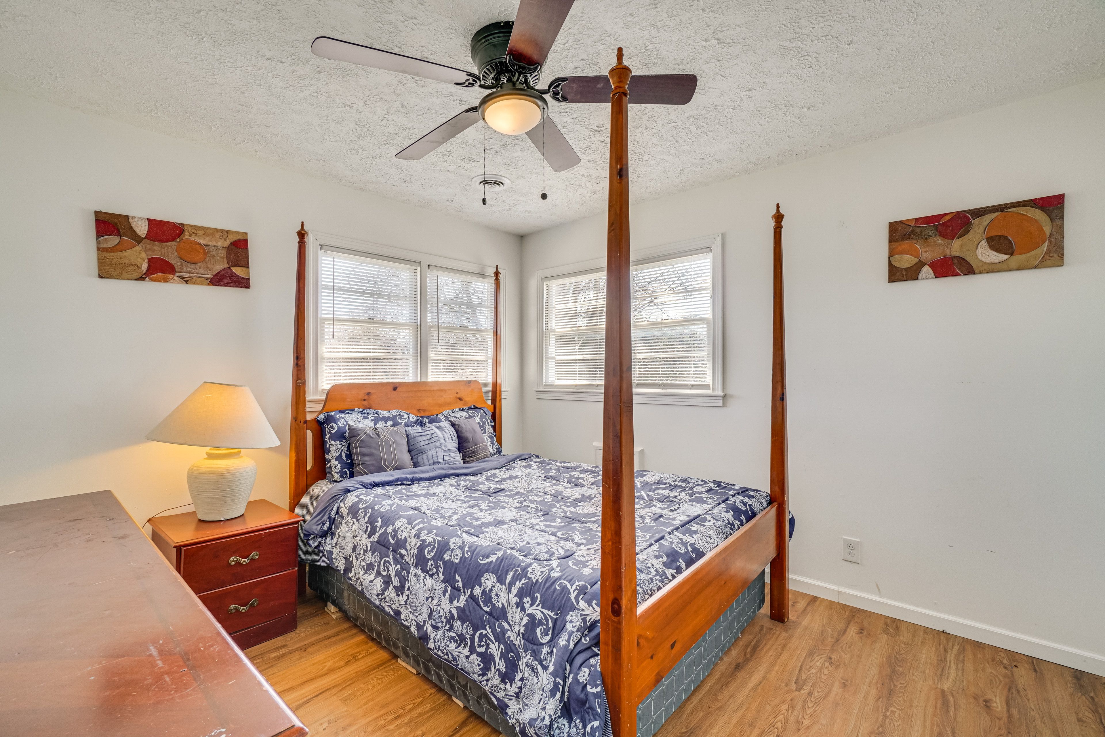 Bedroom 2 | Main Level | Queen Bed