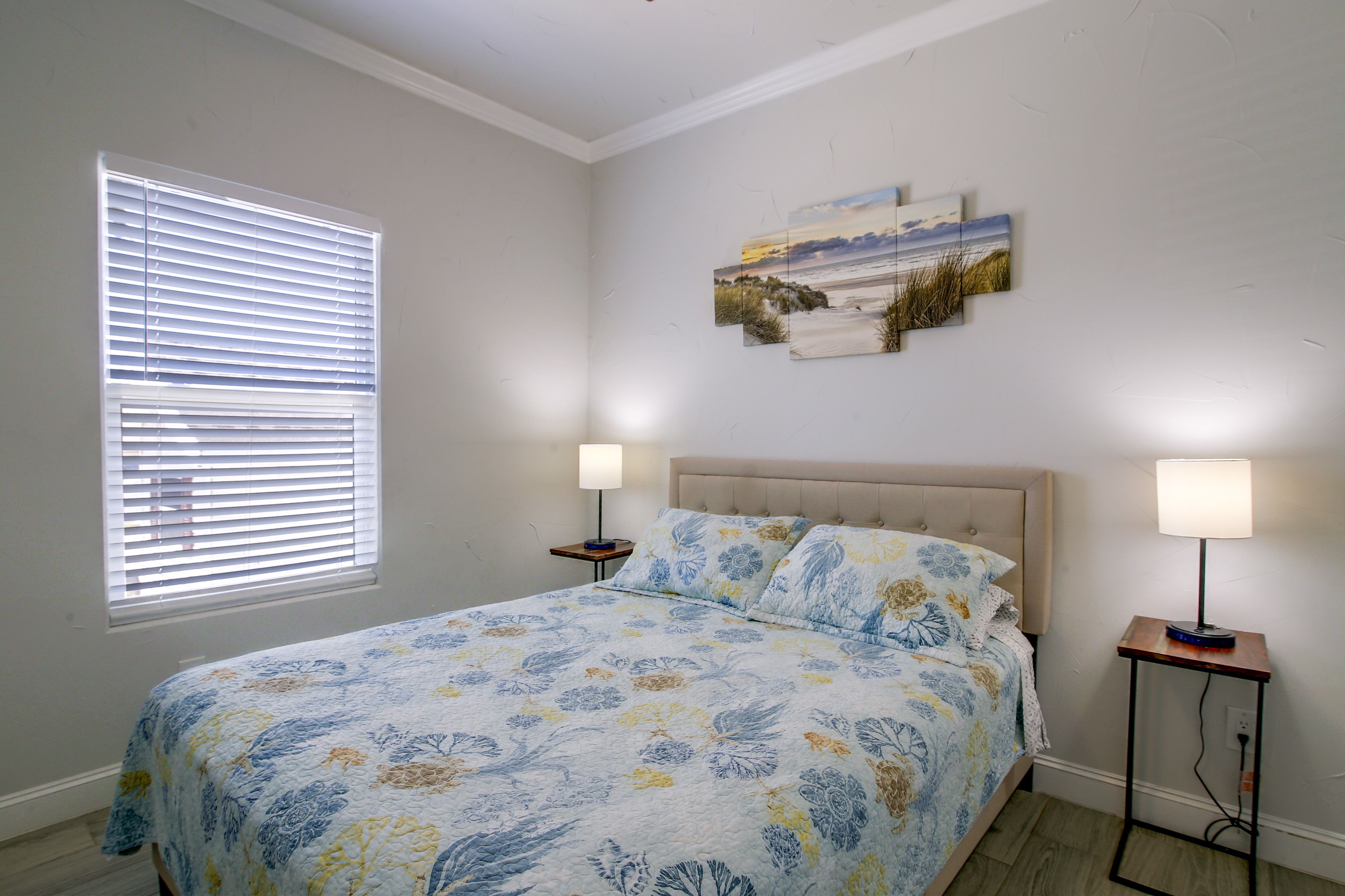 Bedroom 3 | Queen Bed