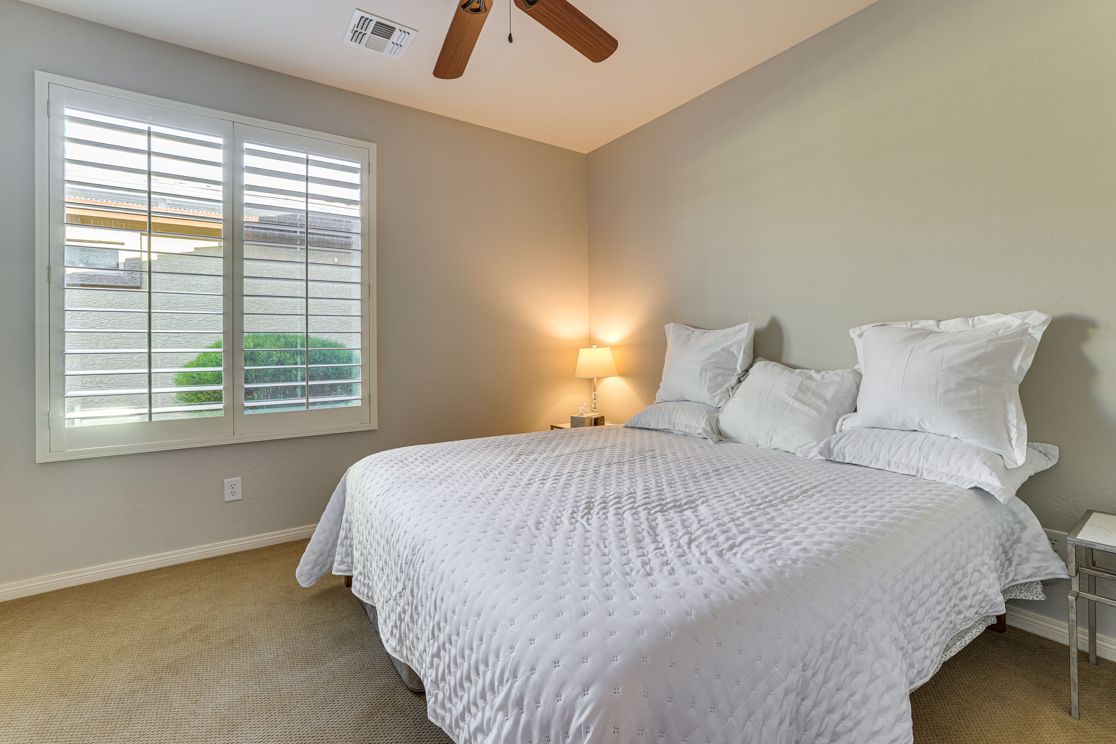 Bedroom 2 | King Bed