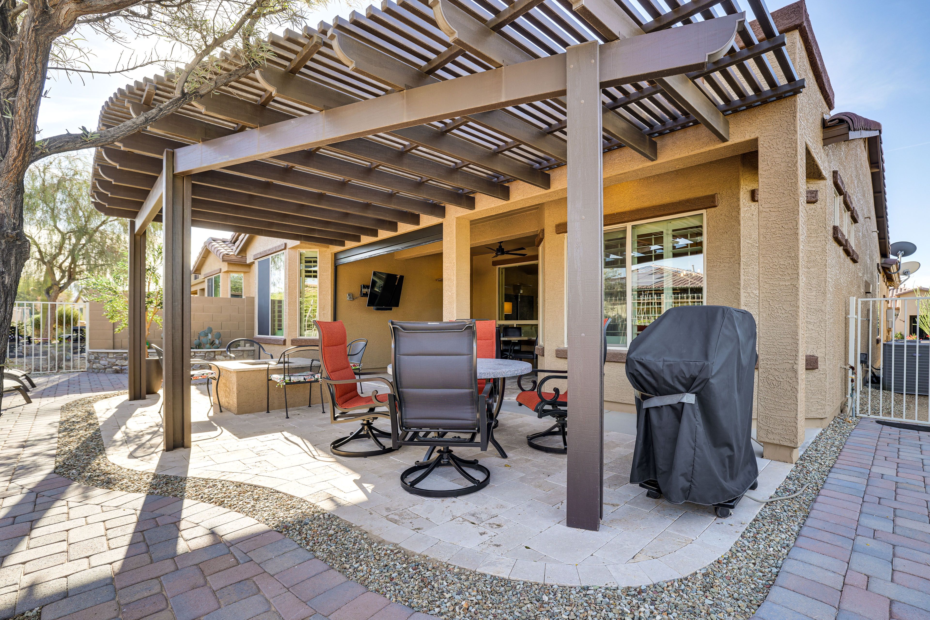 Goodyear Vacation Rental | 2BR | 2BA | 1,600 Sq Ft | Step-Free Access