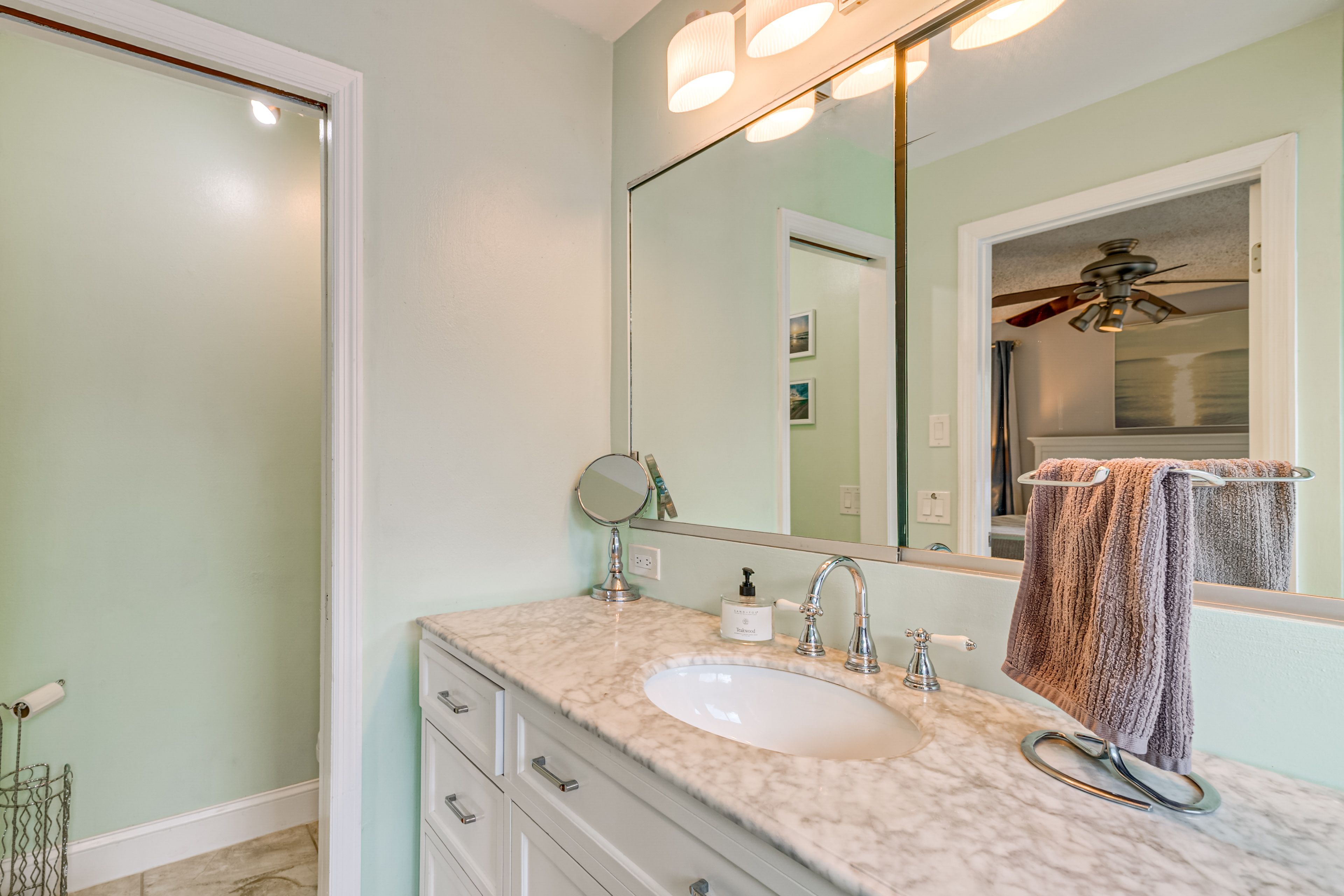 En-Suite Bathroom