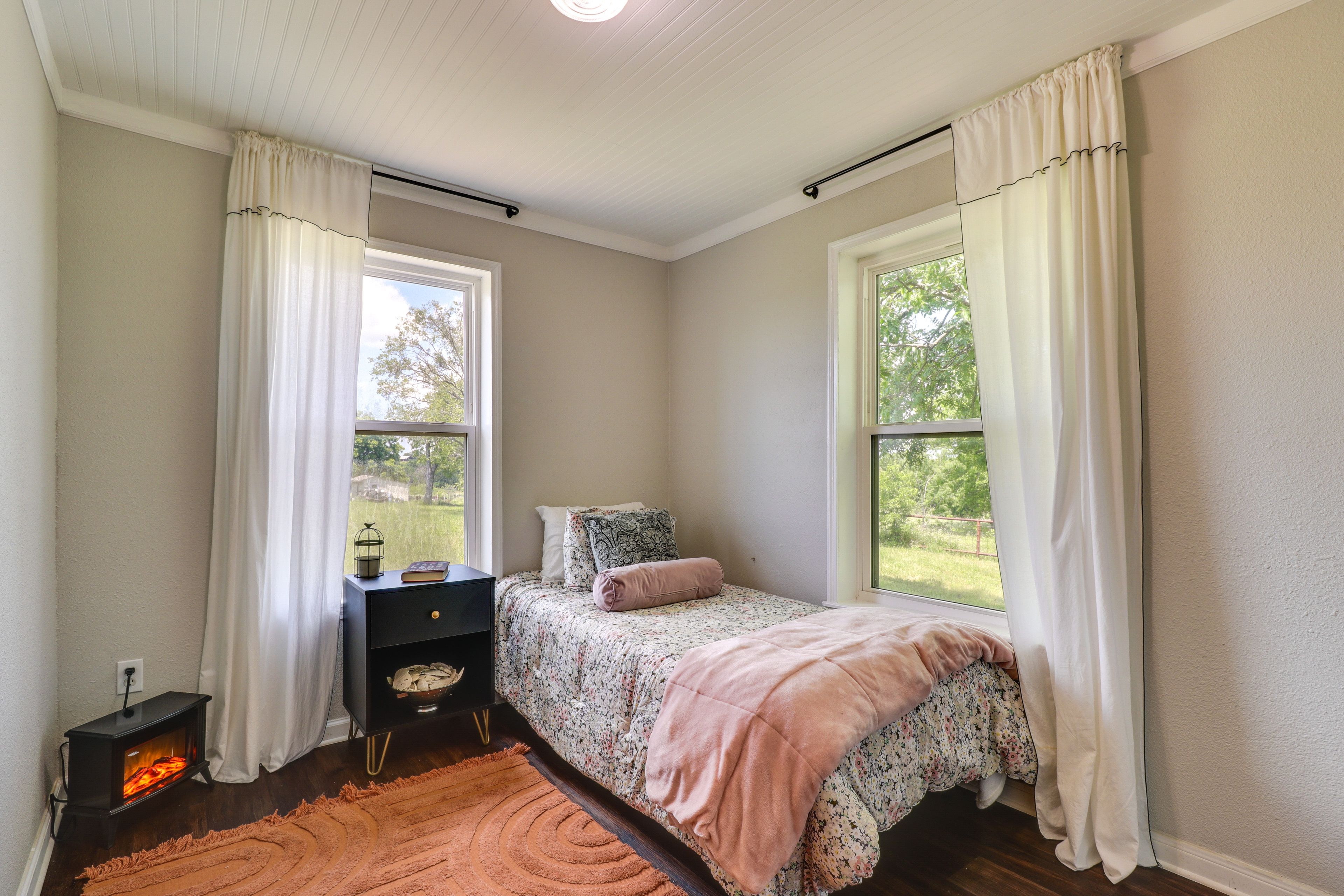 Bedroom 3 | Twin Bed