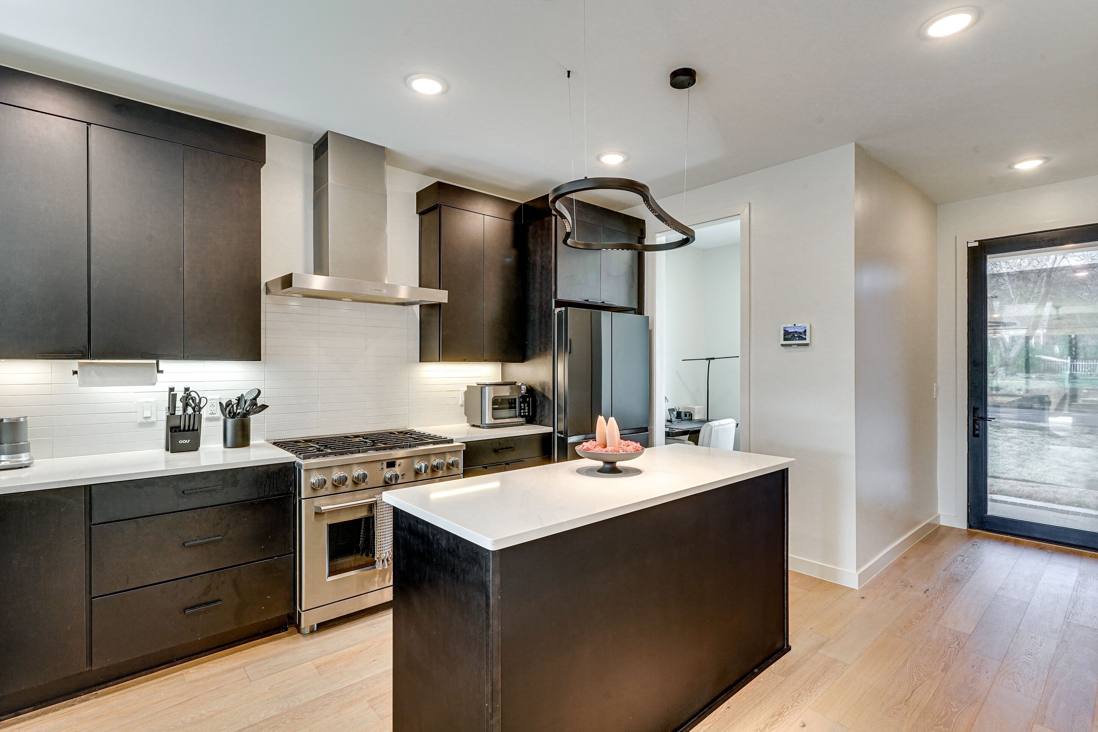 Kitchen | Cooking Basics | Single-Serve Coffee/Espresso Maker | 1st Floor