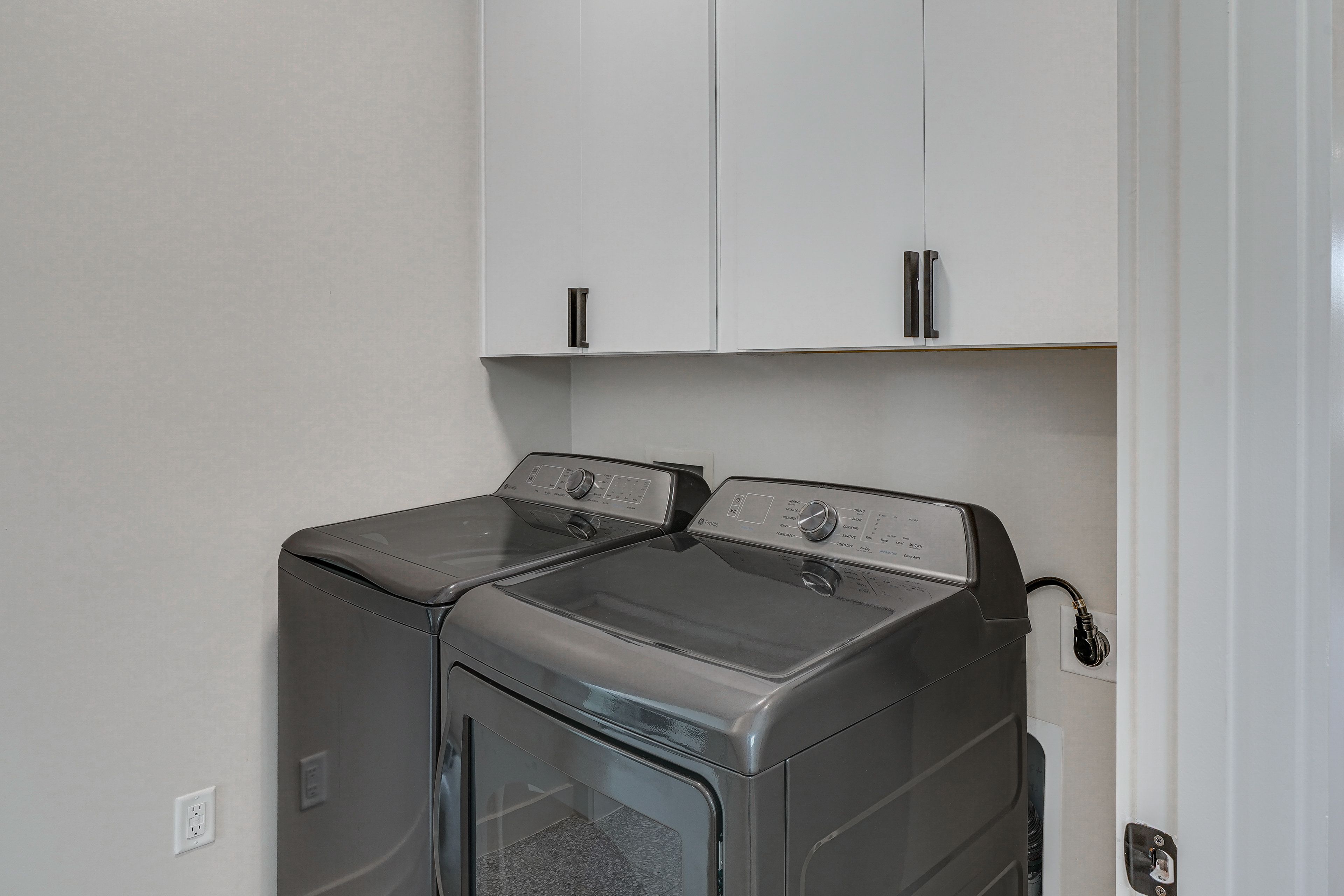 Washer & Dryer | 2nd Floor