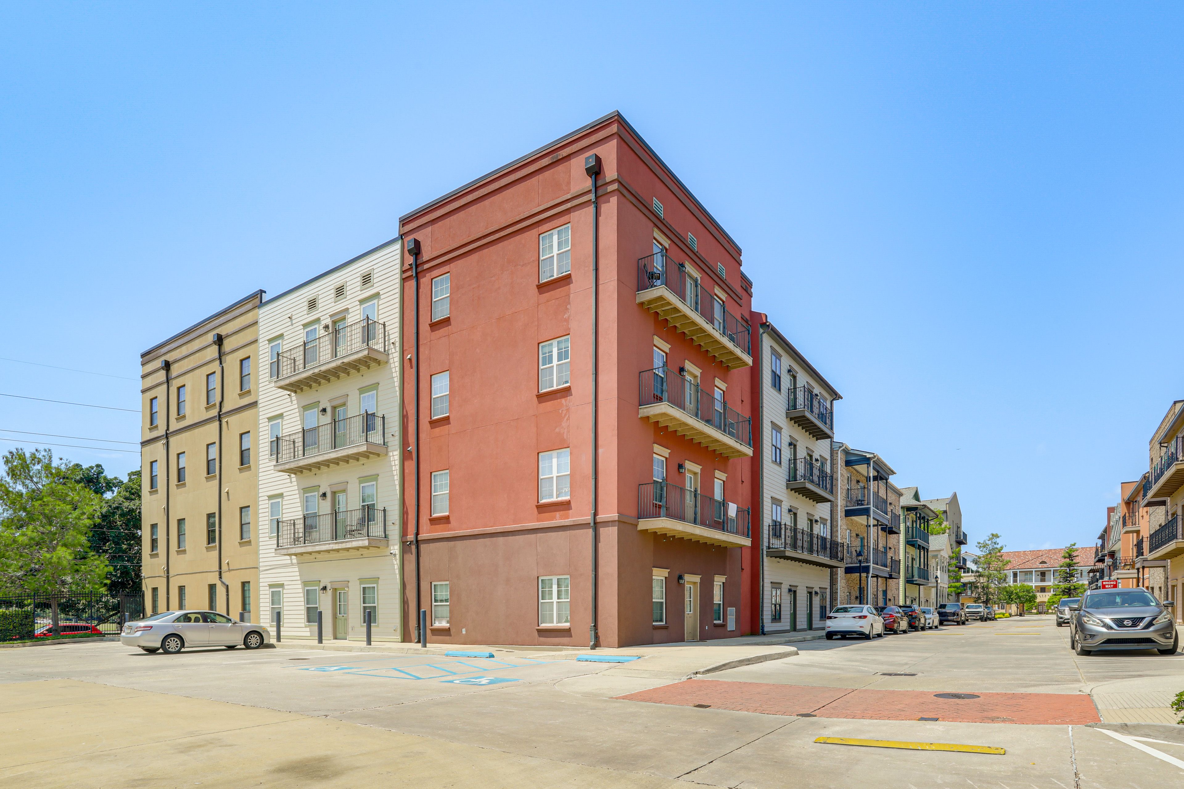 Third Floor Unit Exterior | Free Parking