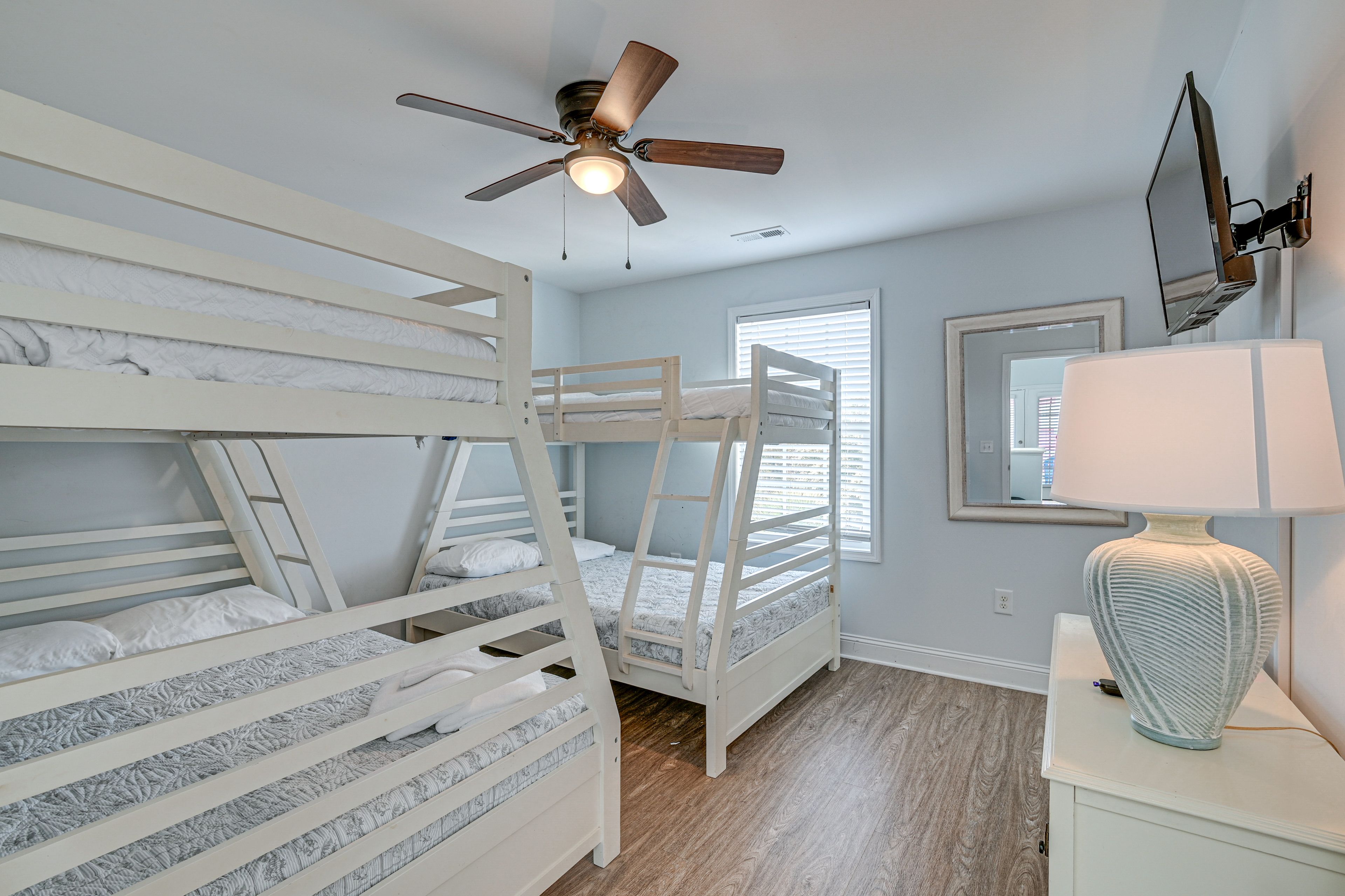 Bedroom 4 | 2nd Floor | 2 Bunk Beds (Twin/Full)