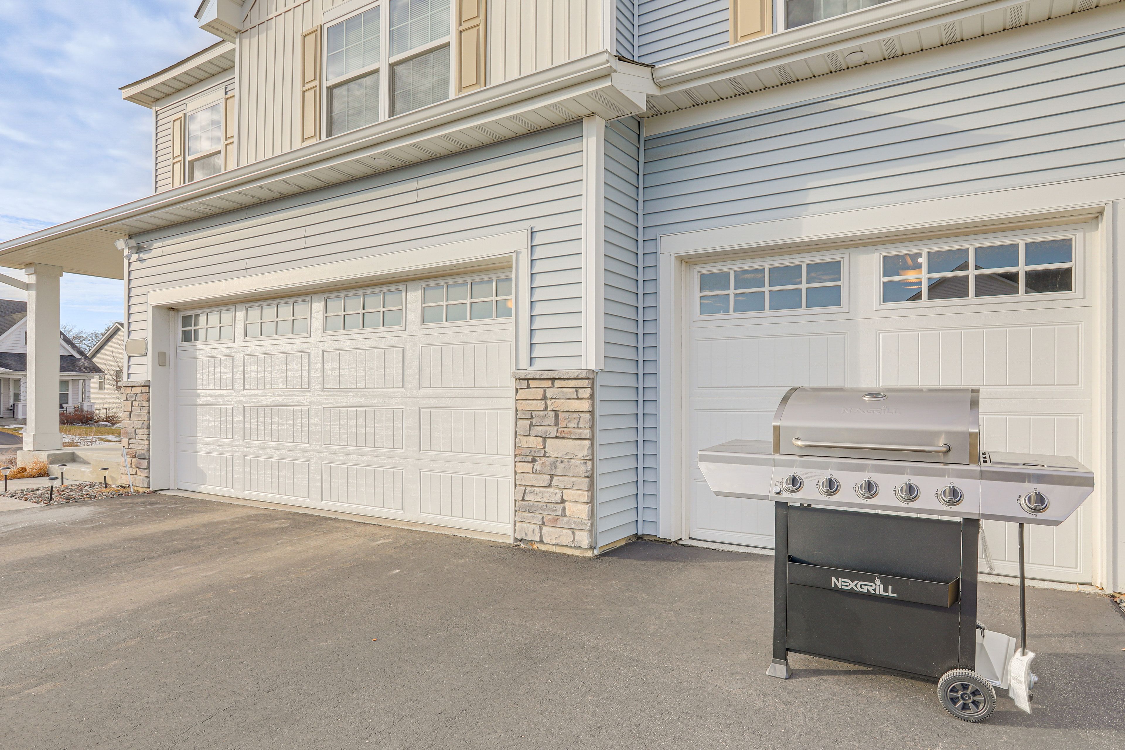 Property Exterior | Gas Grill