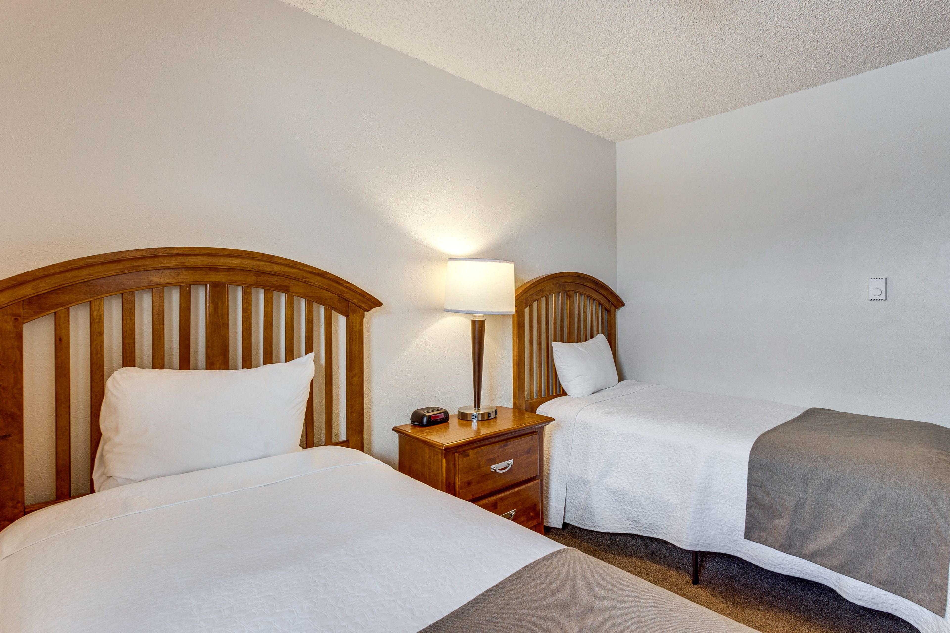 Bedroom 3 | 2 Twin Beds | Upper Level