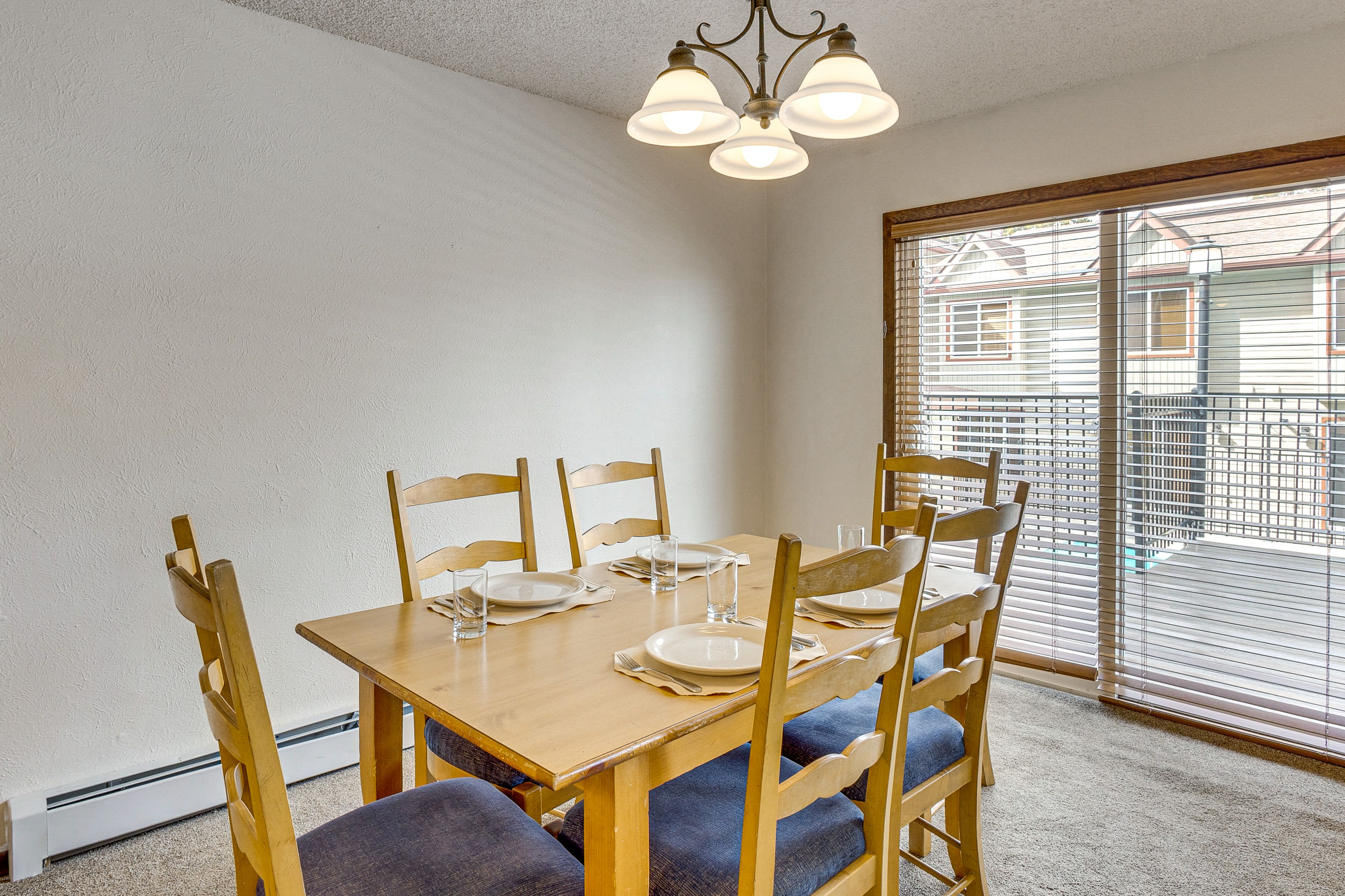 Dining Area | 1st Floor