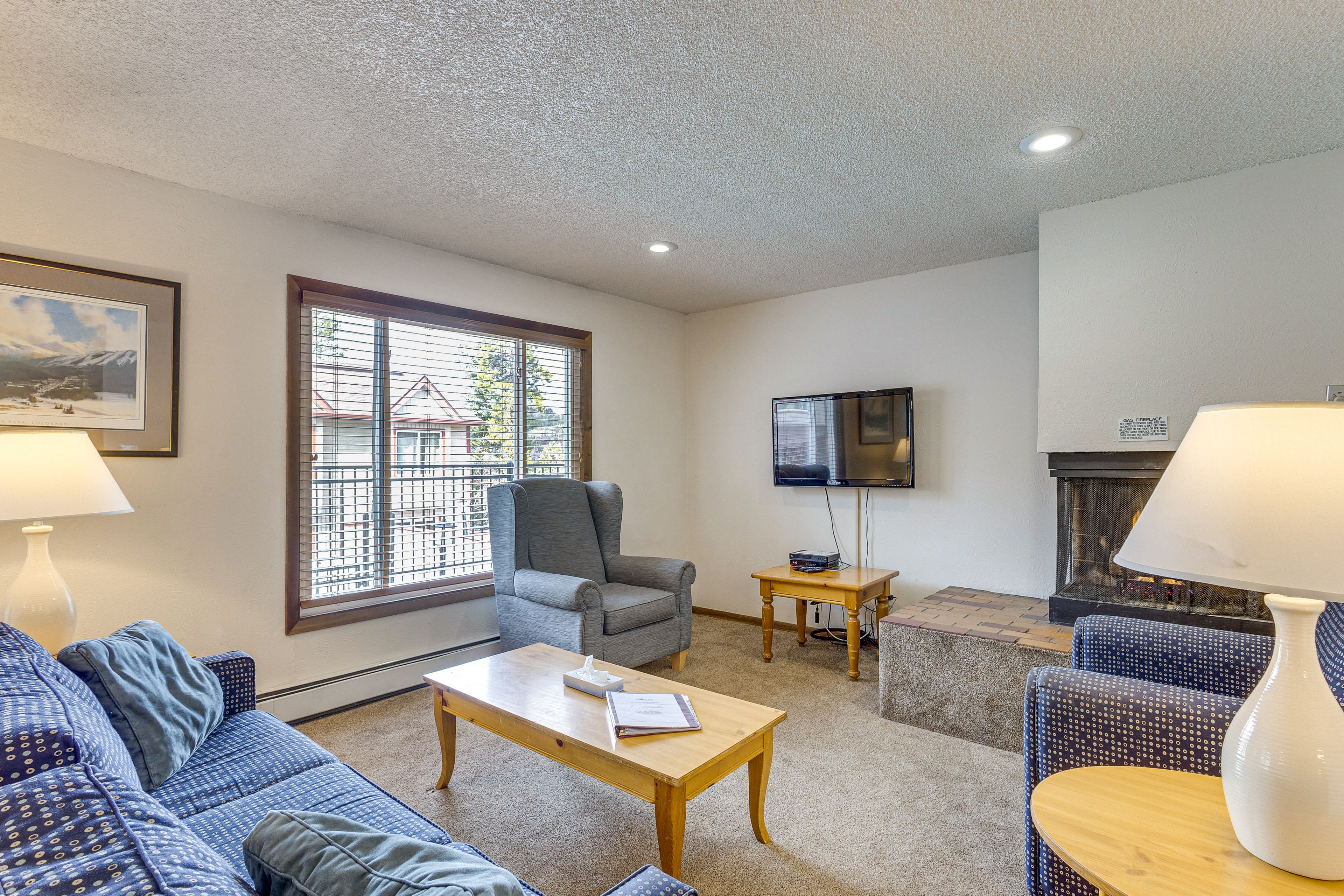 Living Room | Queen Sleeper Sofa | 1st Floor