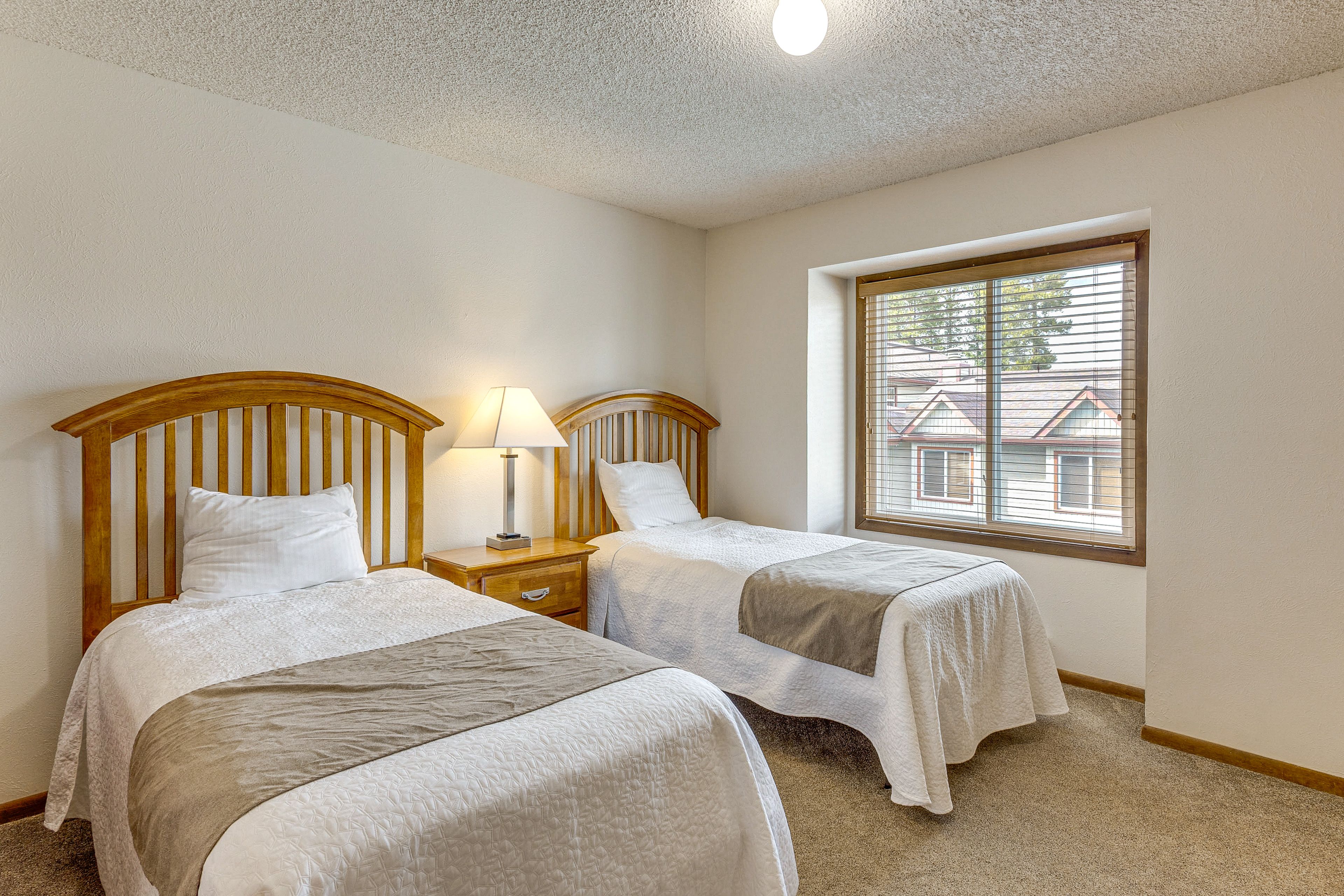 Bedroom 3 | 2 Twin Beds | 2nd Floor