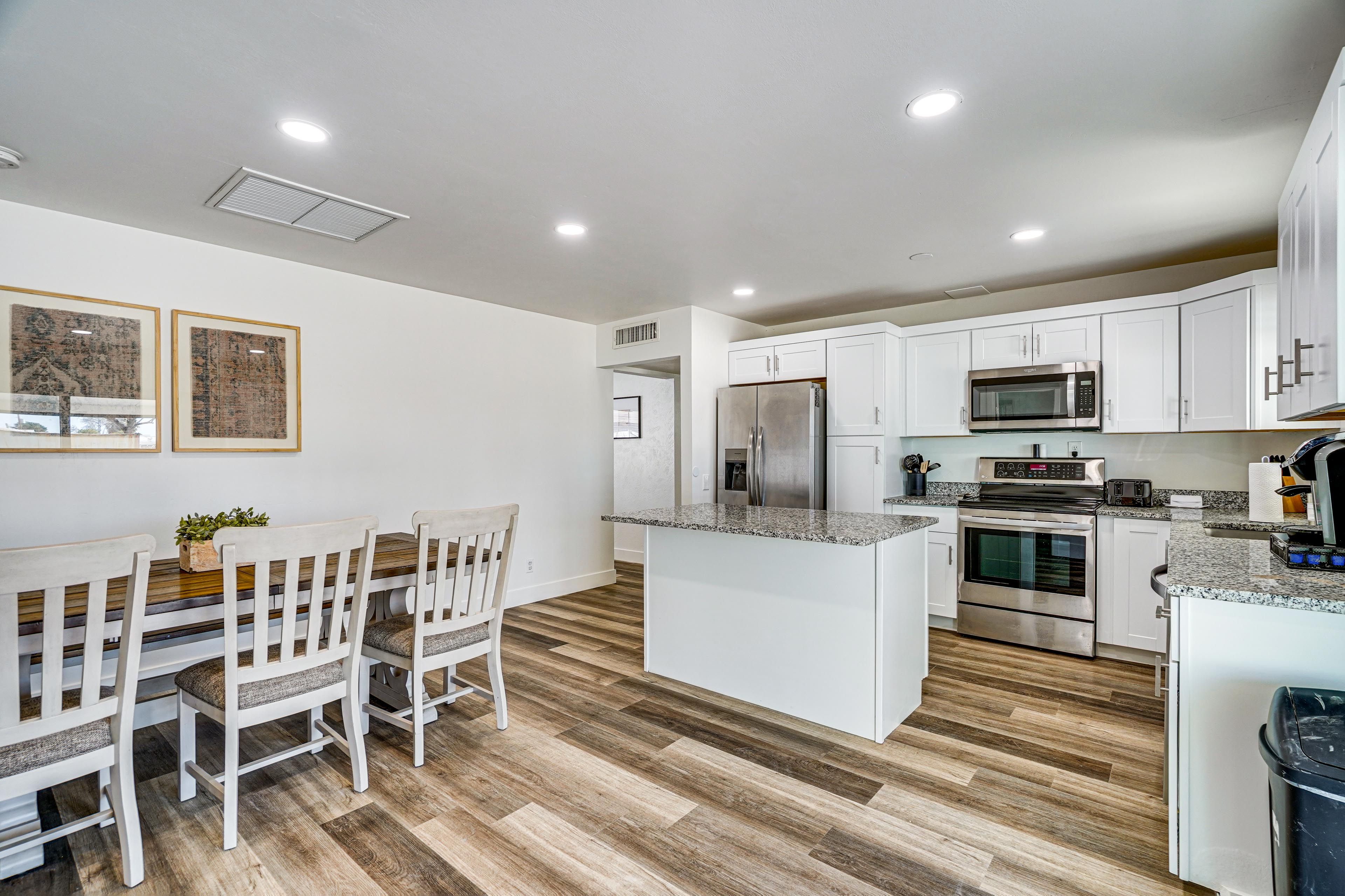 Kitchen | Dining Table | Cooking Basics
