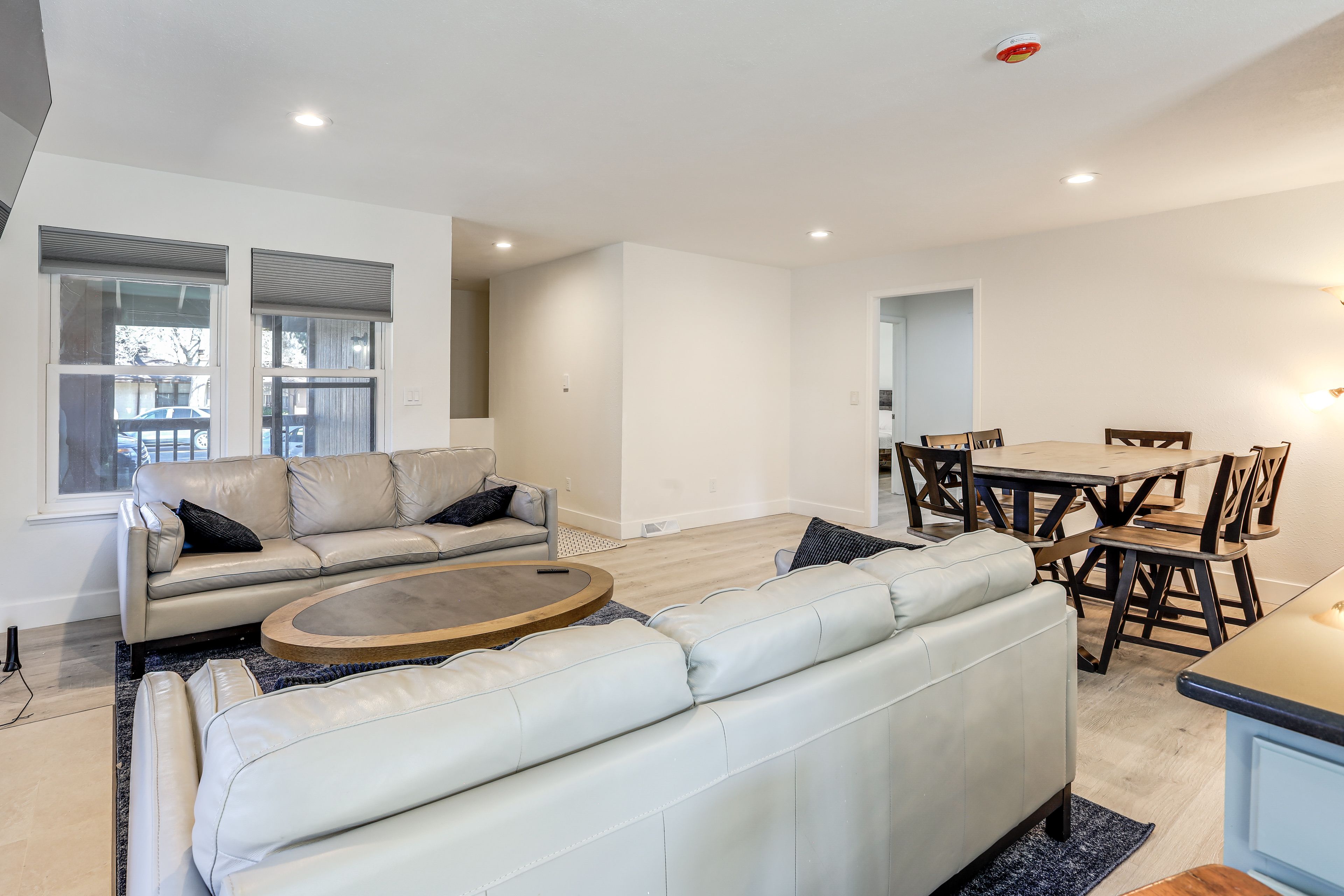 Living Room | Smart TV | Main Level