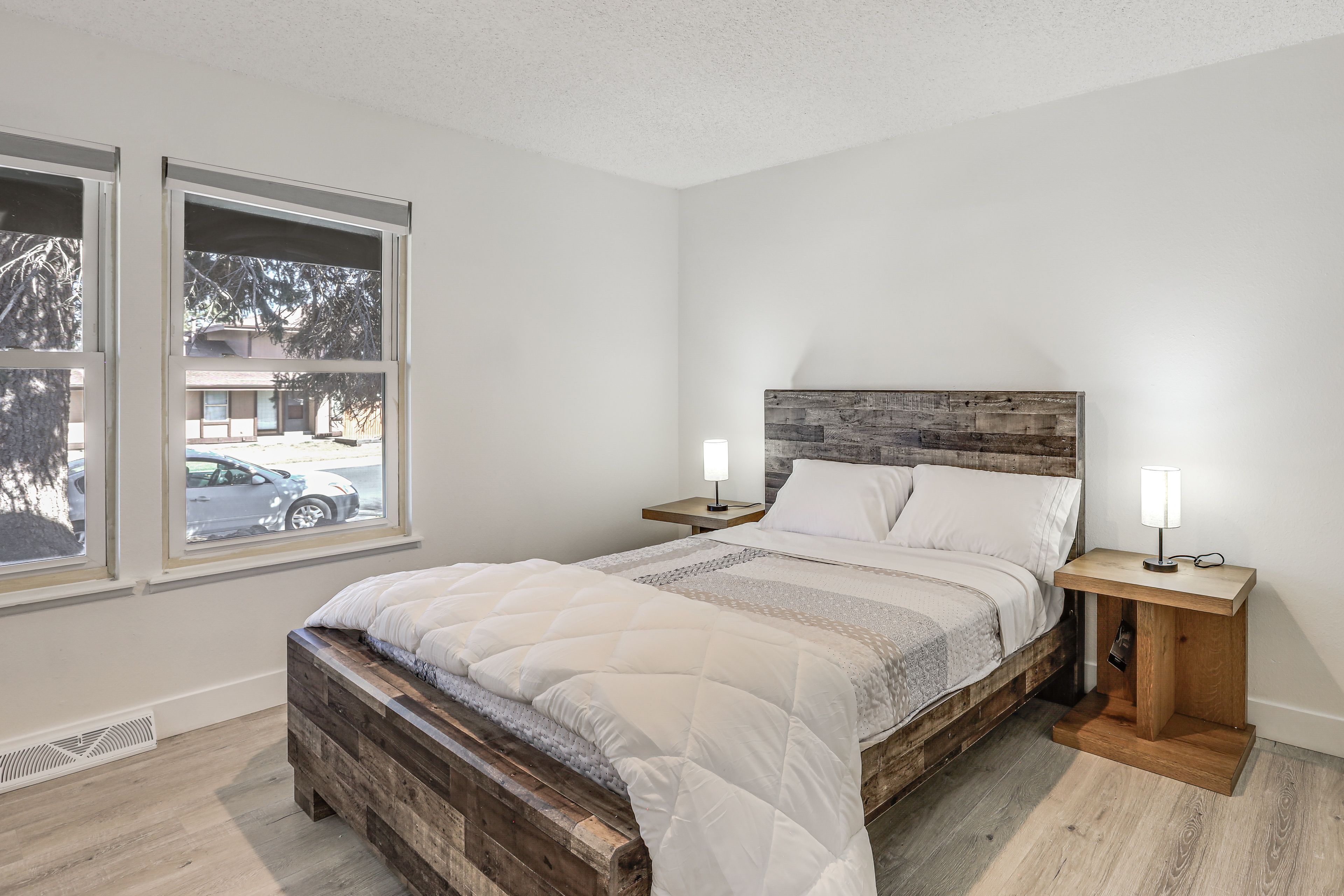 Bedroom 2 | Queen Bed | Main Level