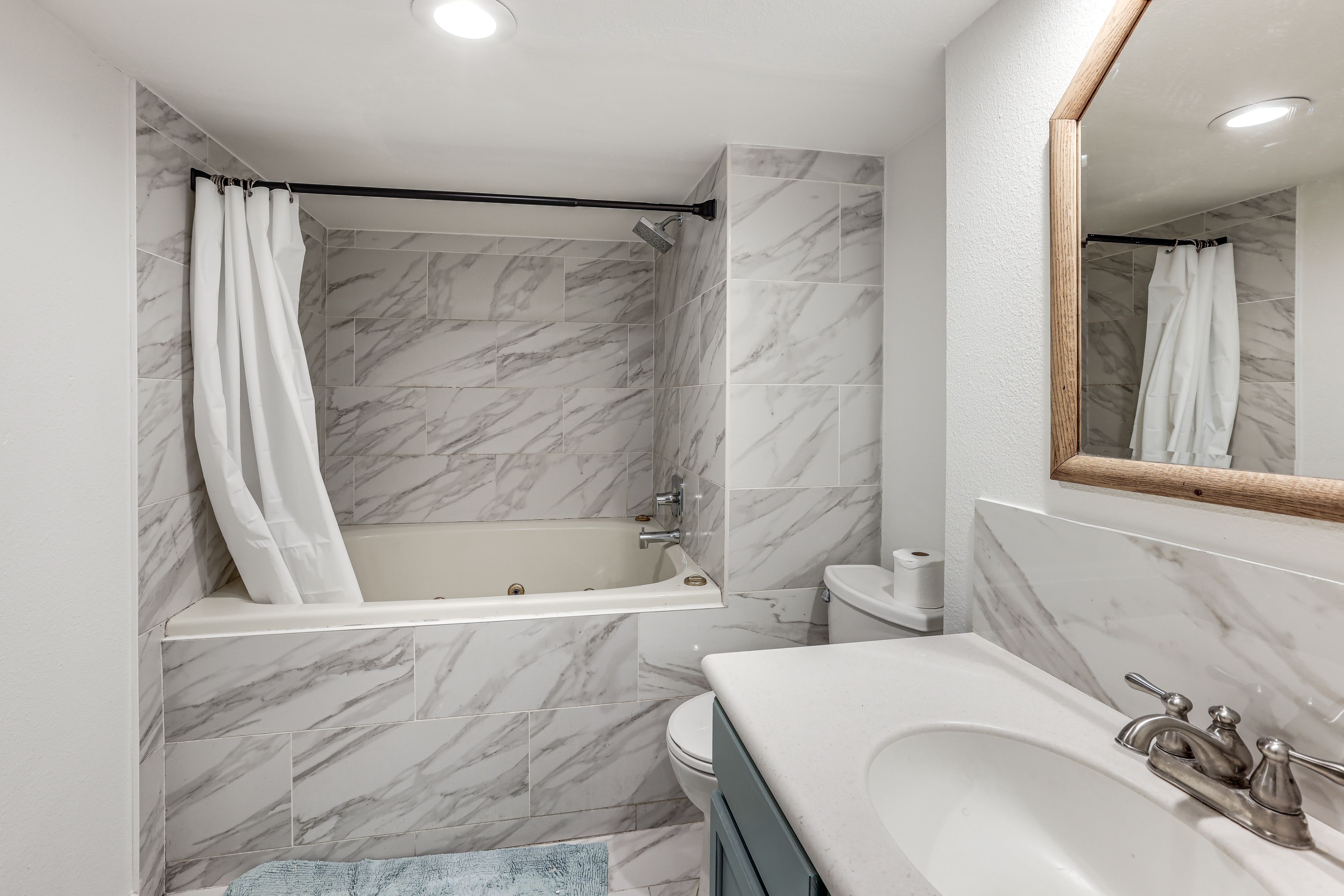 Bathroom | Basement Level