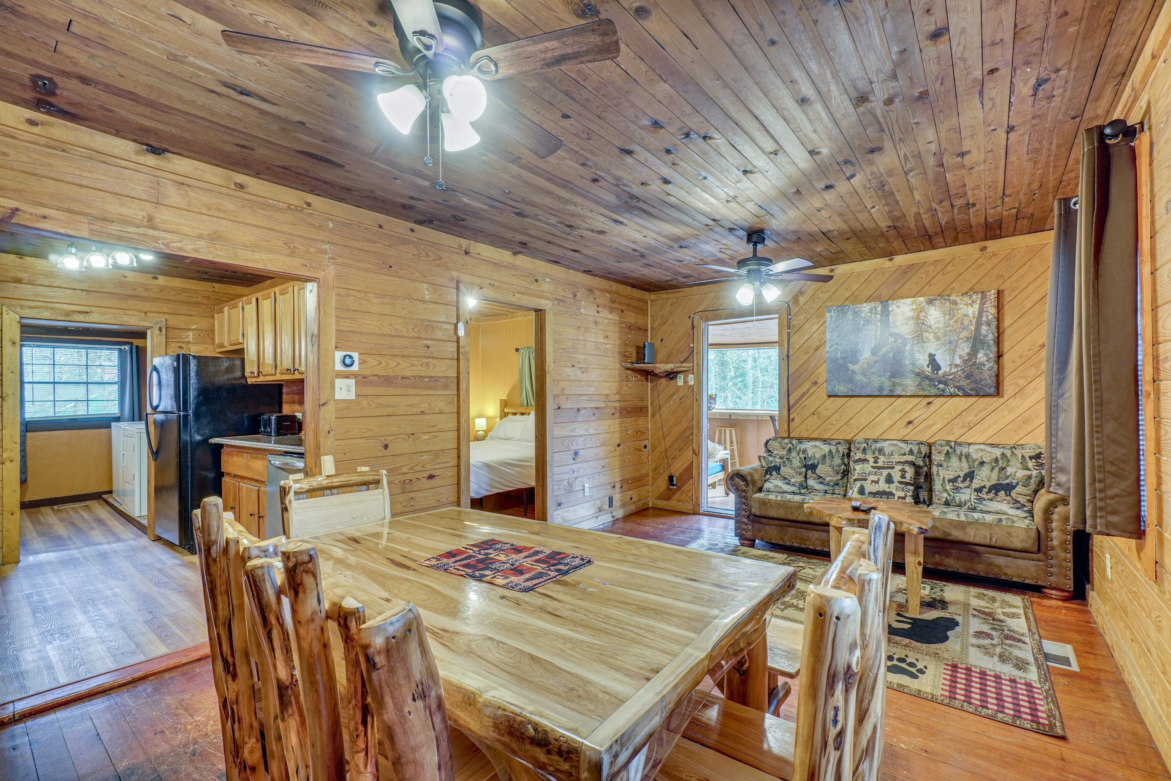 Dining Area | 2nd Floor