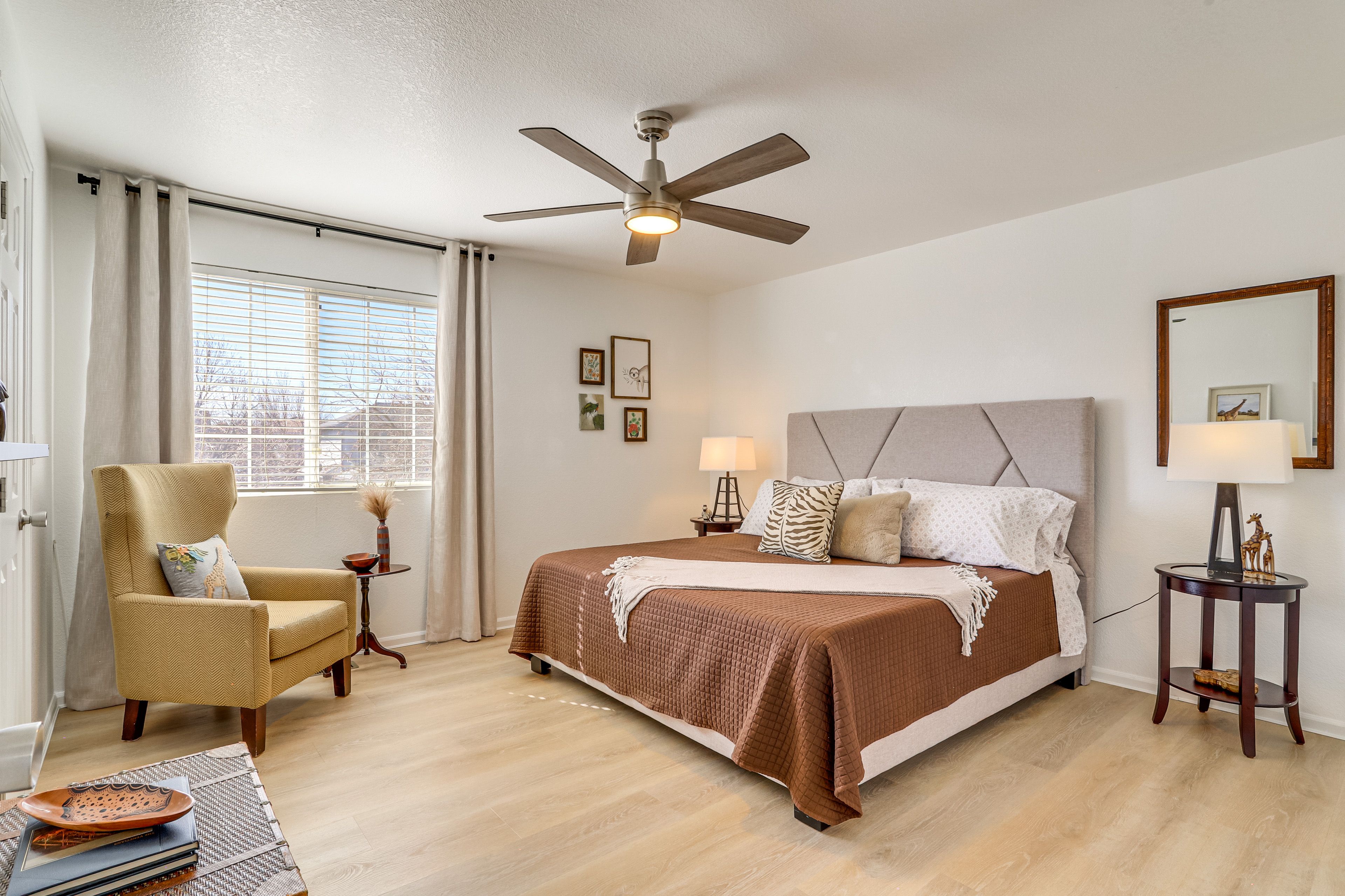 Bedroom 2 | King Bed | 2nd Floor