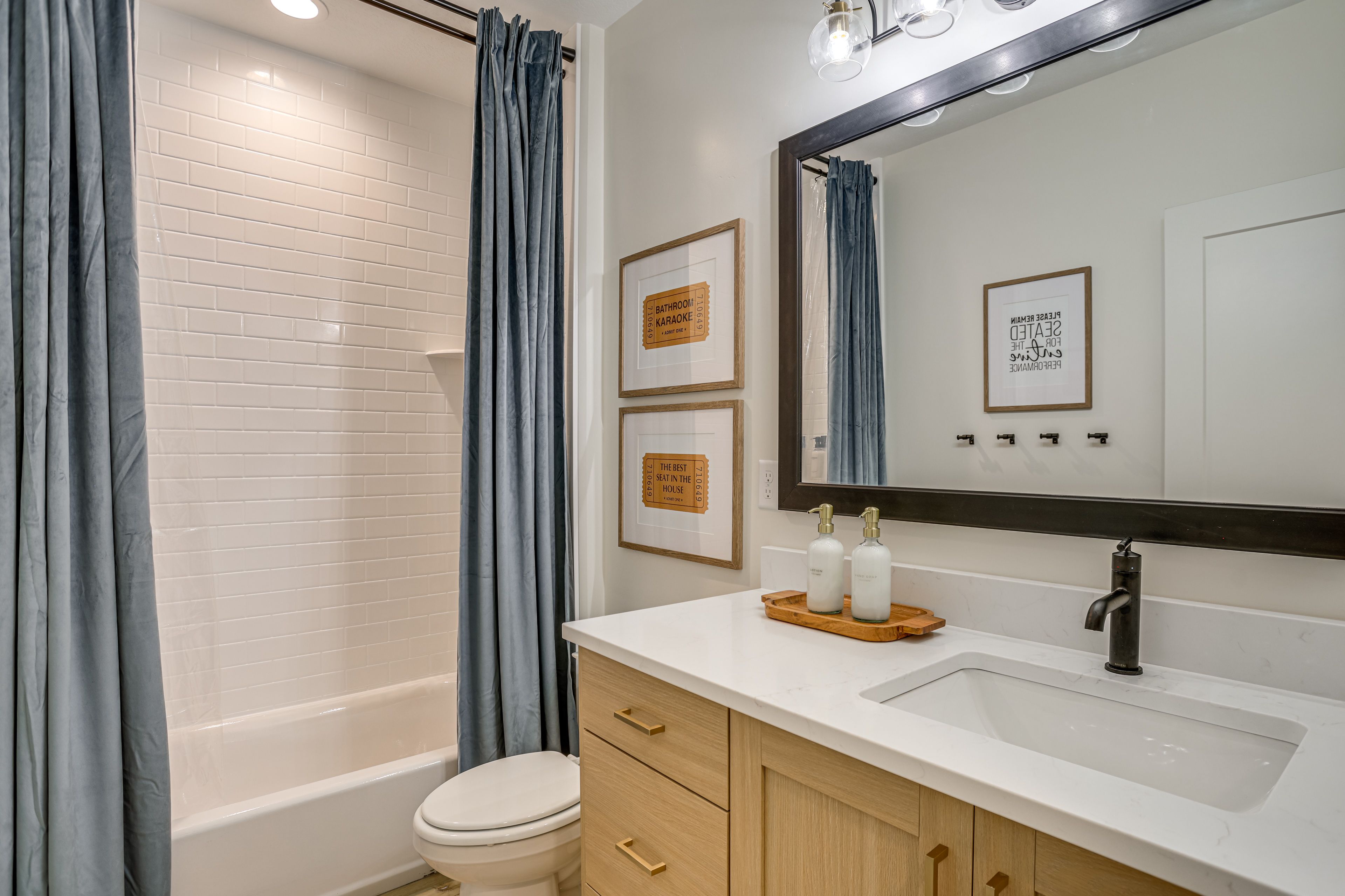 Full Bathroom | Lower Level
