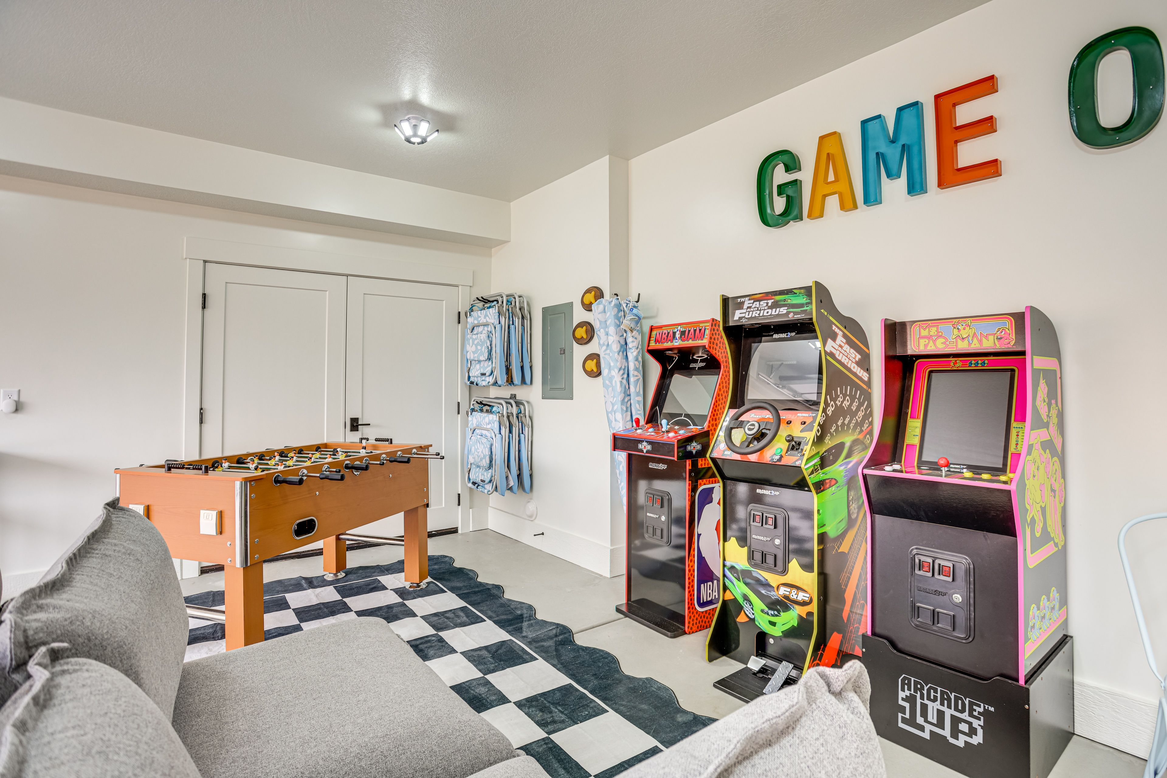 Game Room | Lower Level