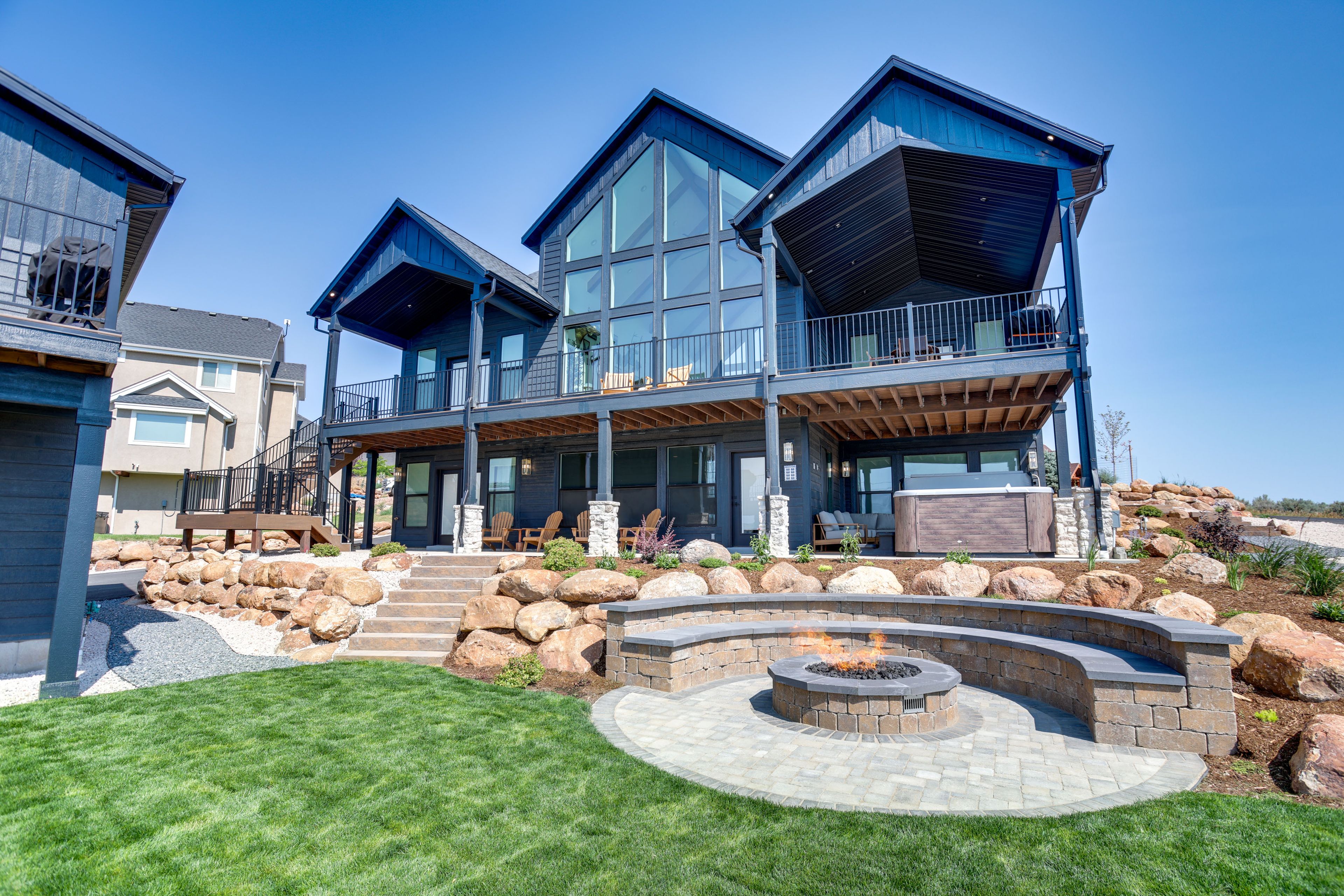 Backyard | Fire Pit
