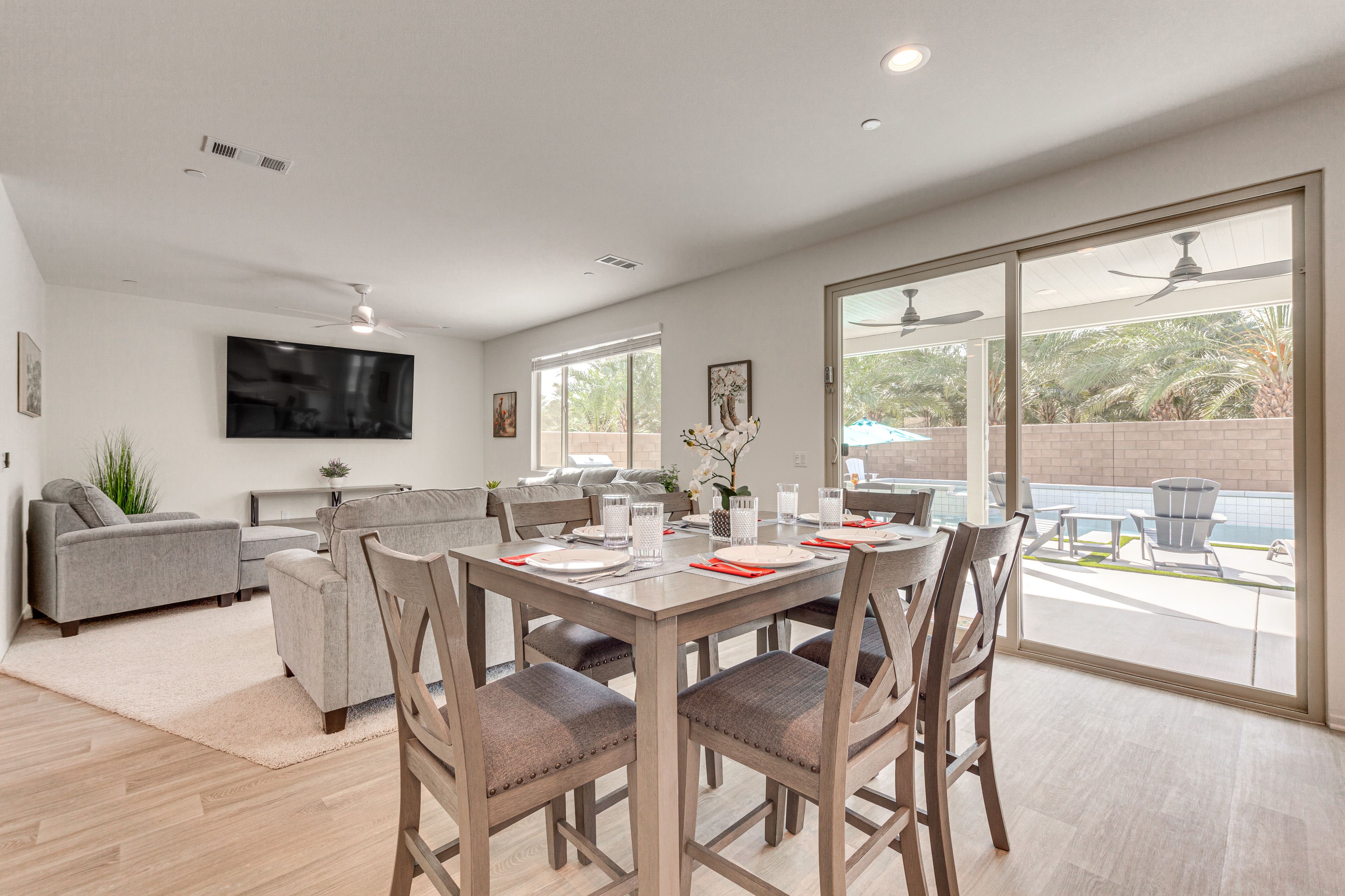 Dining Area | 1st Floor