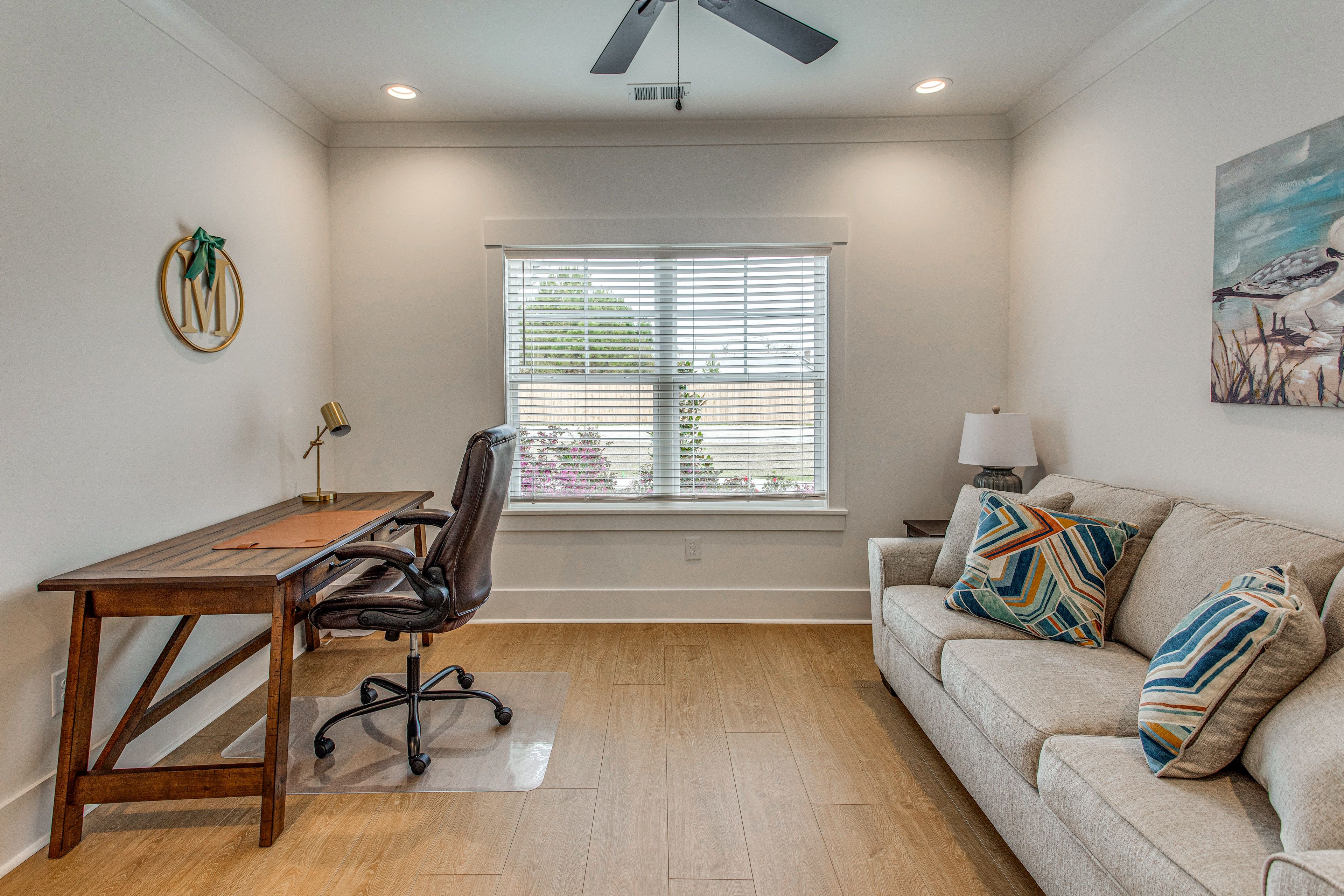 Bedroom 4 (Office) | Queen Sleeper Sofa
