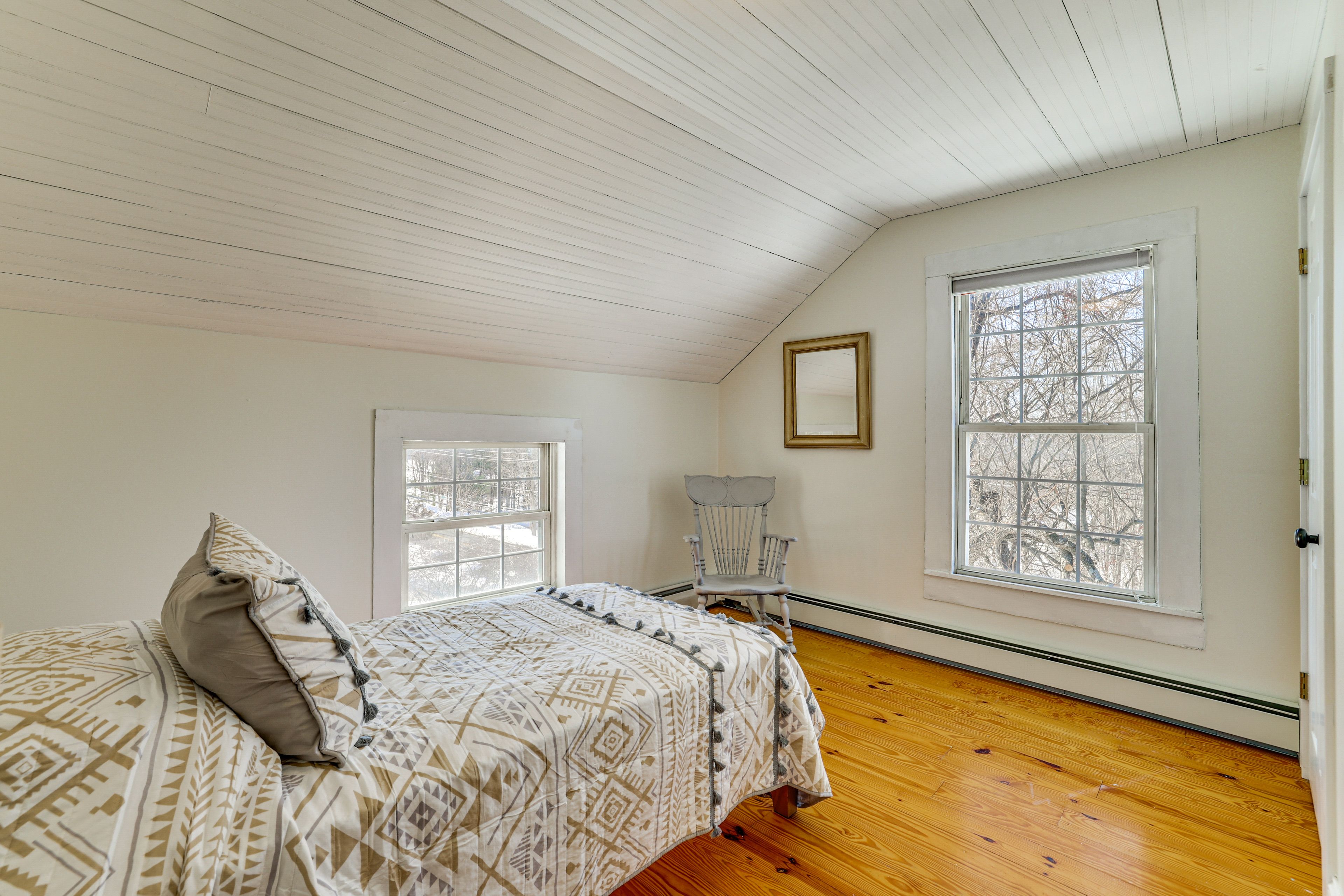 Bedroom 3 | Twin Bed