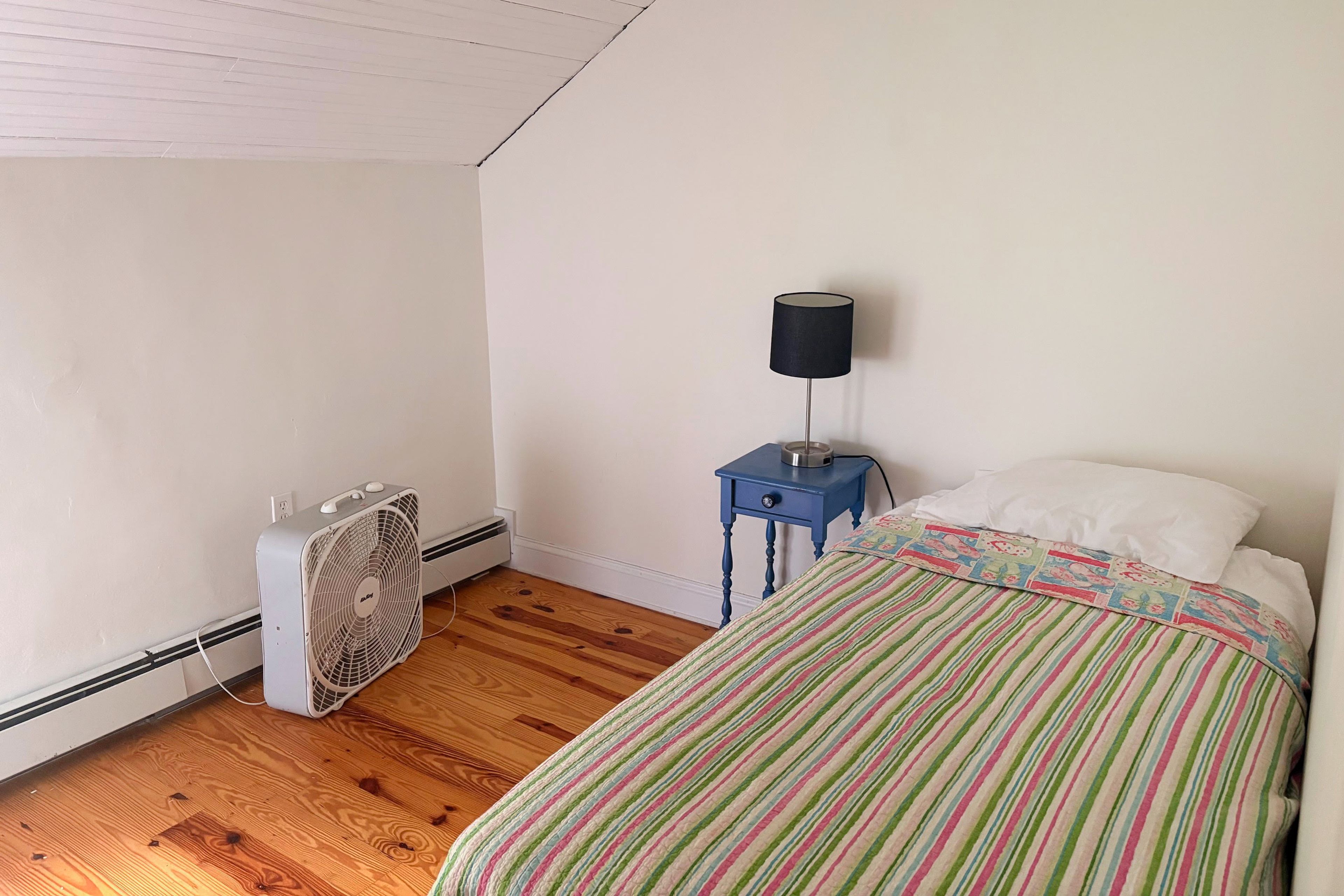 Bedroom 5 | Twin Bed