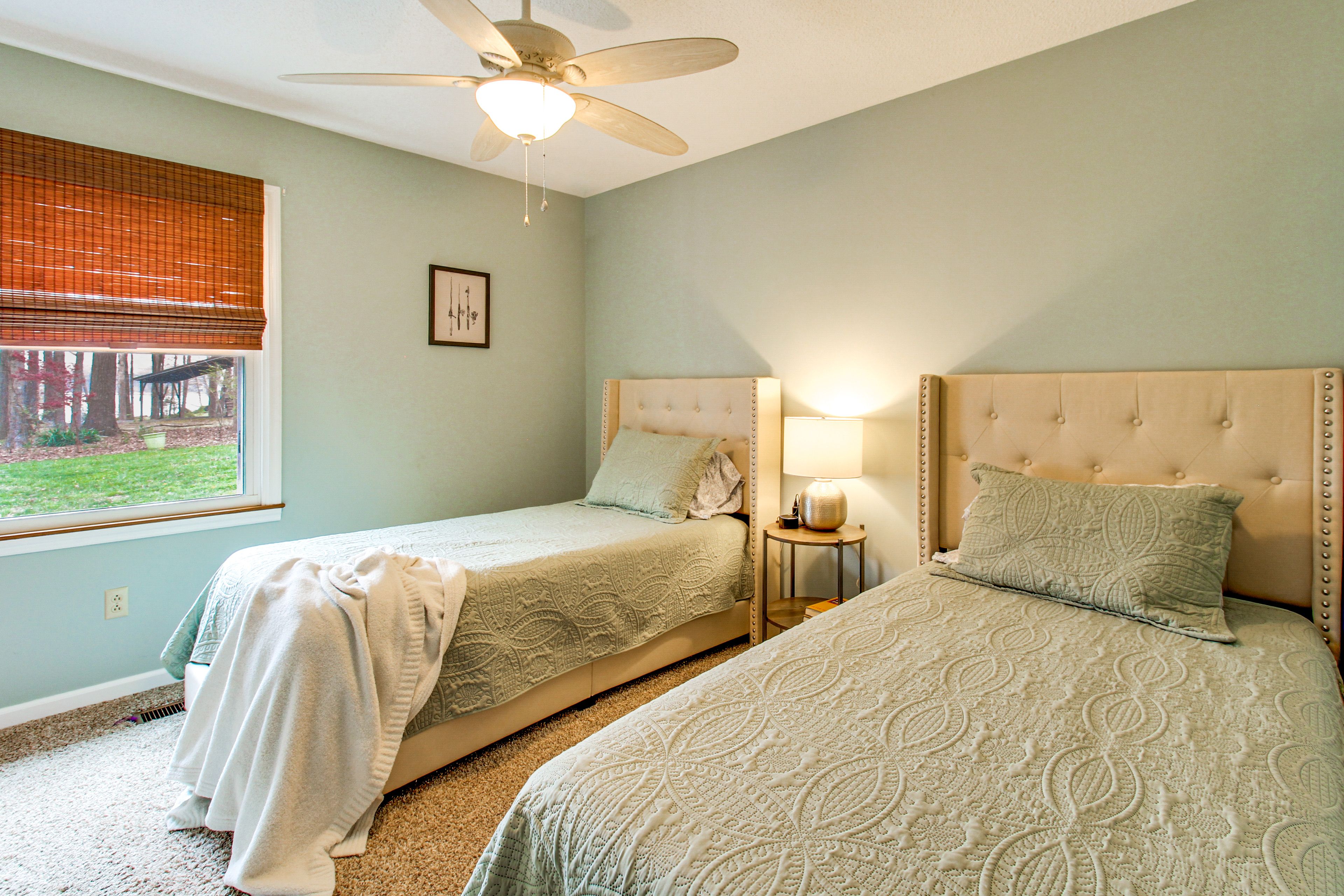 Bedroom 3 | 2 Twin Beds | Main Level