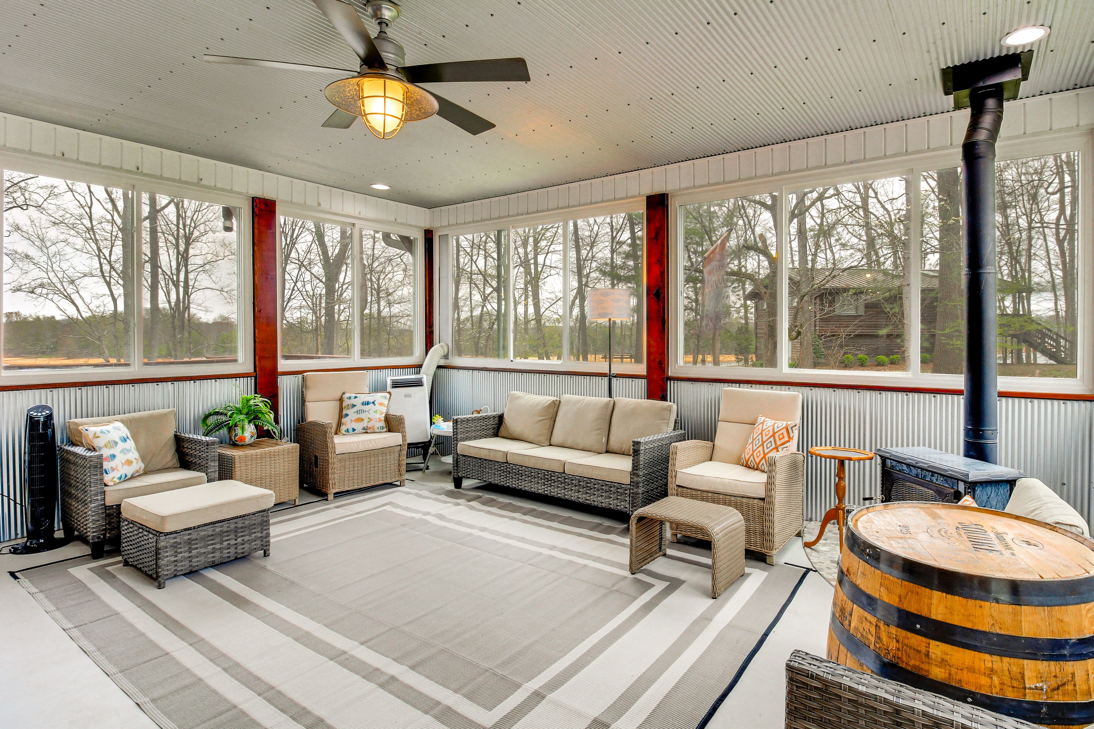 Screened Porch