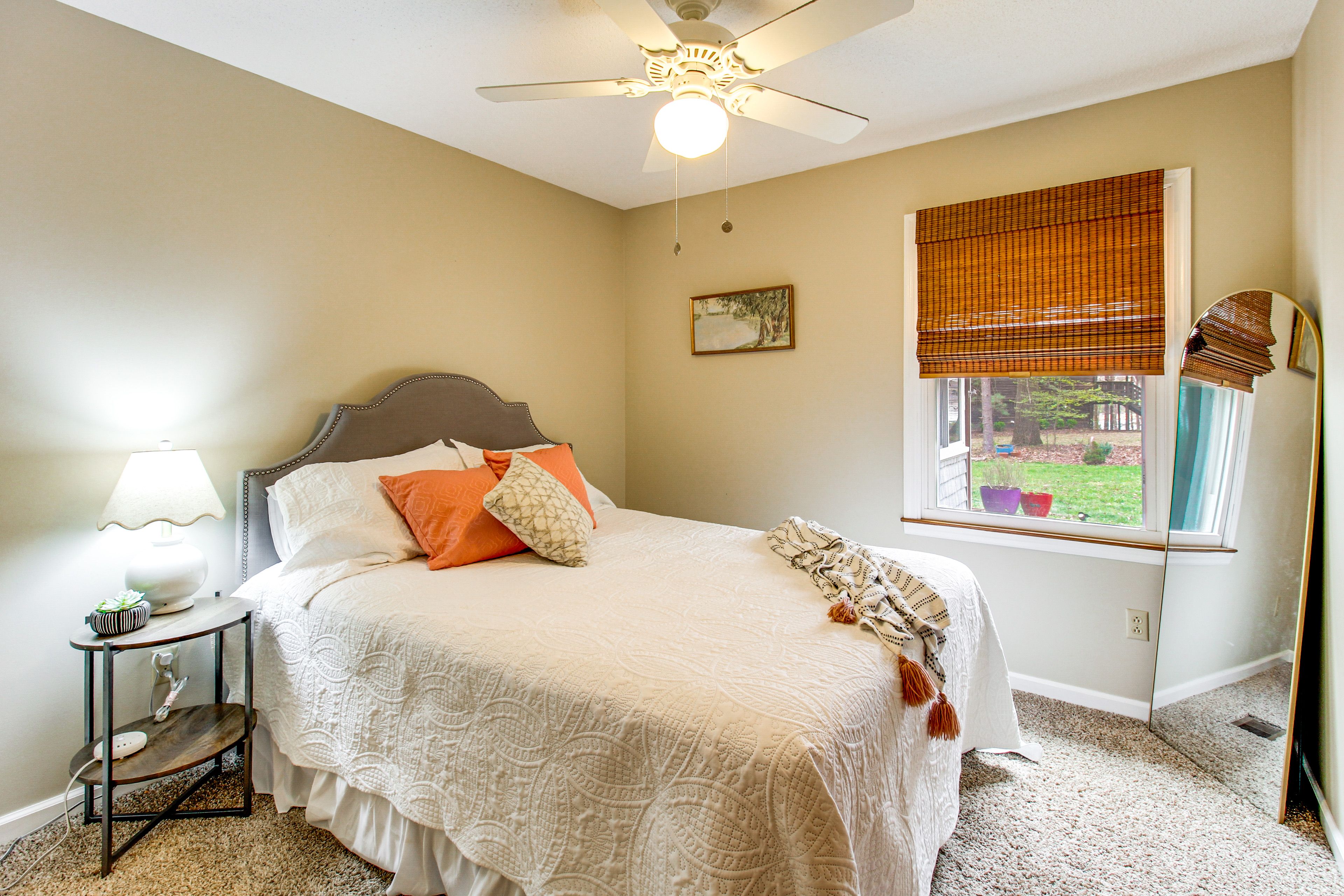 Bedroom 2 | Queen Bed | Main Level