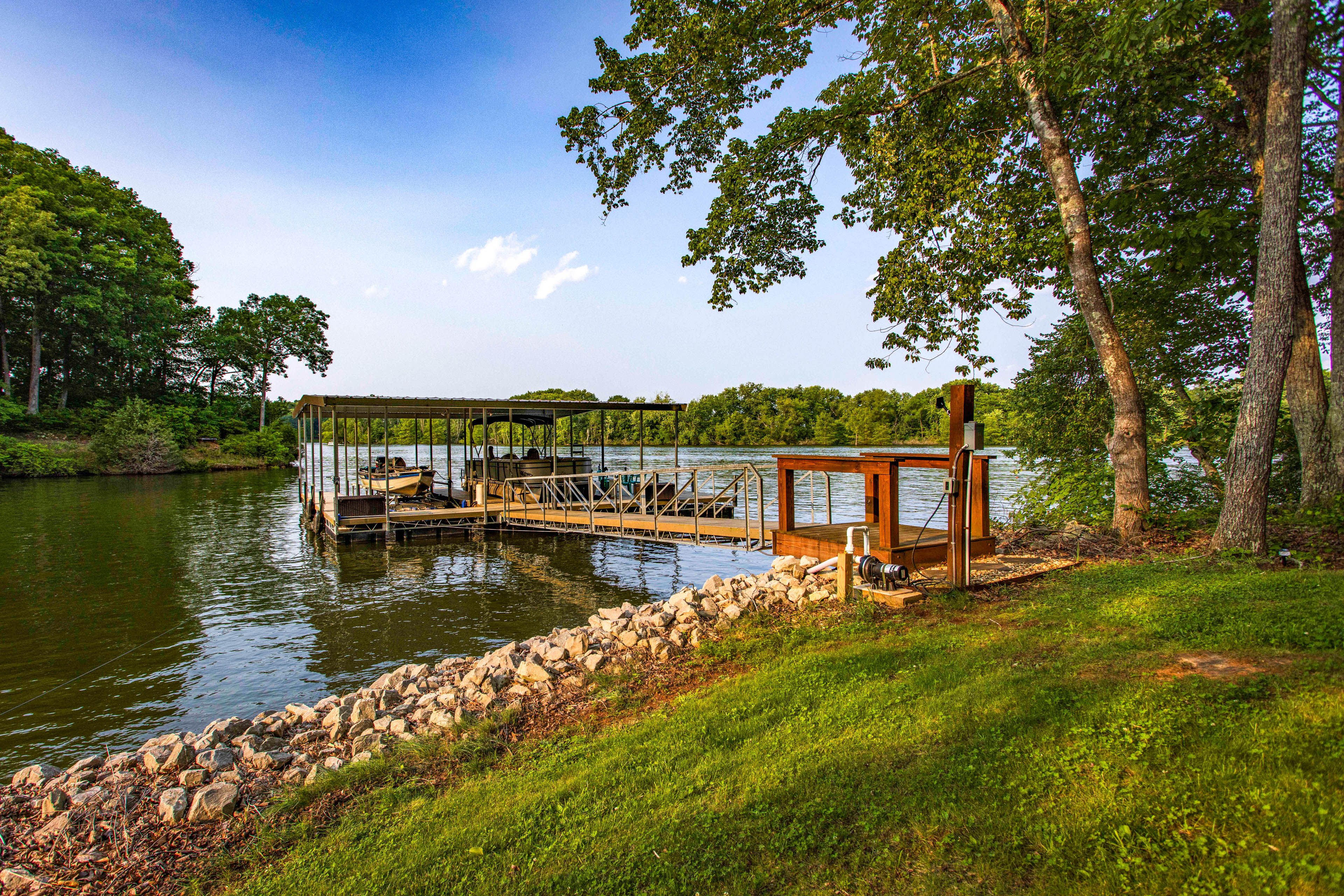 Estill Springs Vacation Rental | 3BR | 2BA | 3,095 Sq Ft