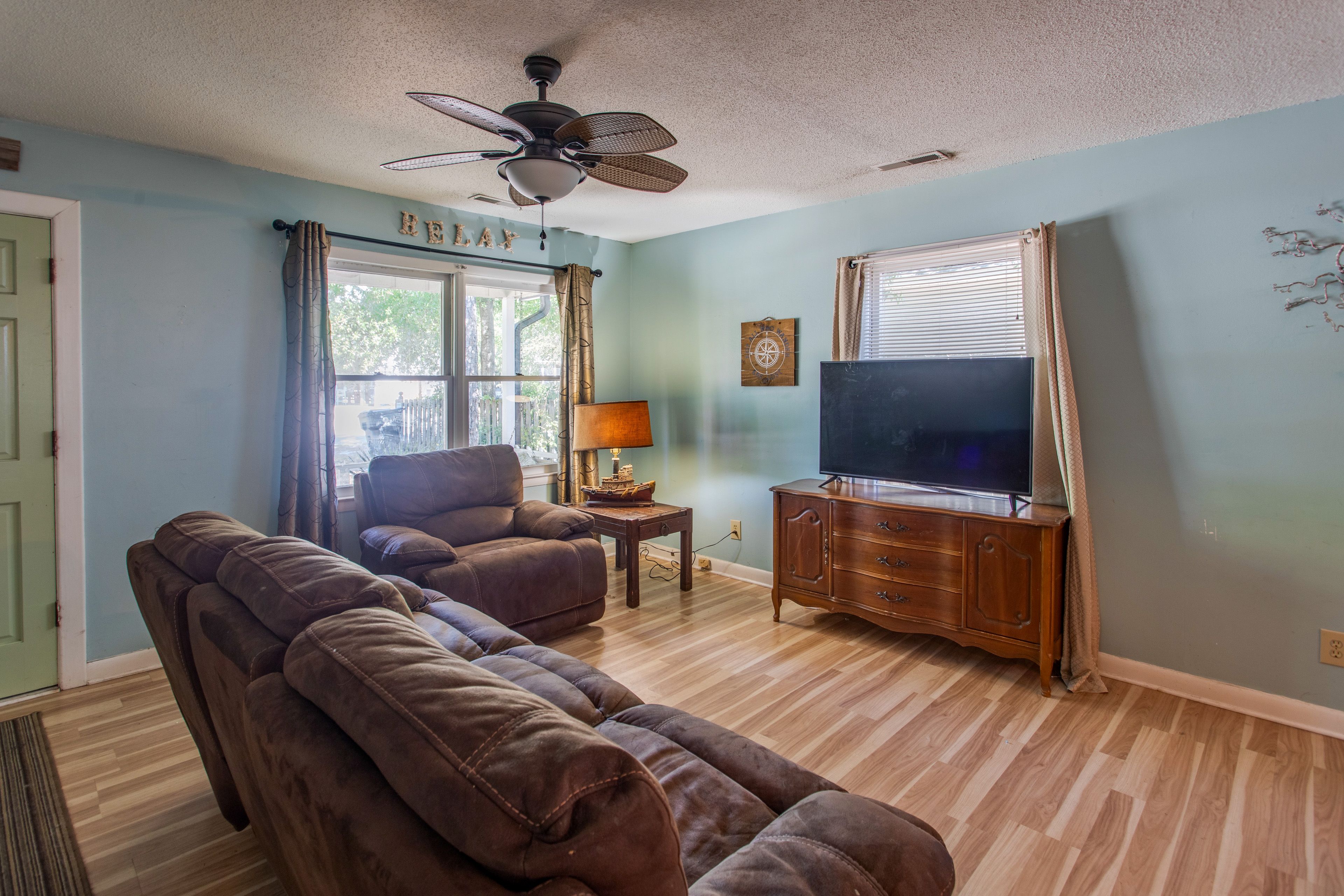 Oak Island Vacation Rental | 3BR | 1.5BA | 1,400 Sq Ft