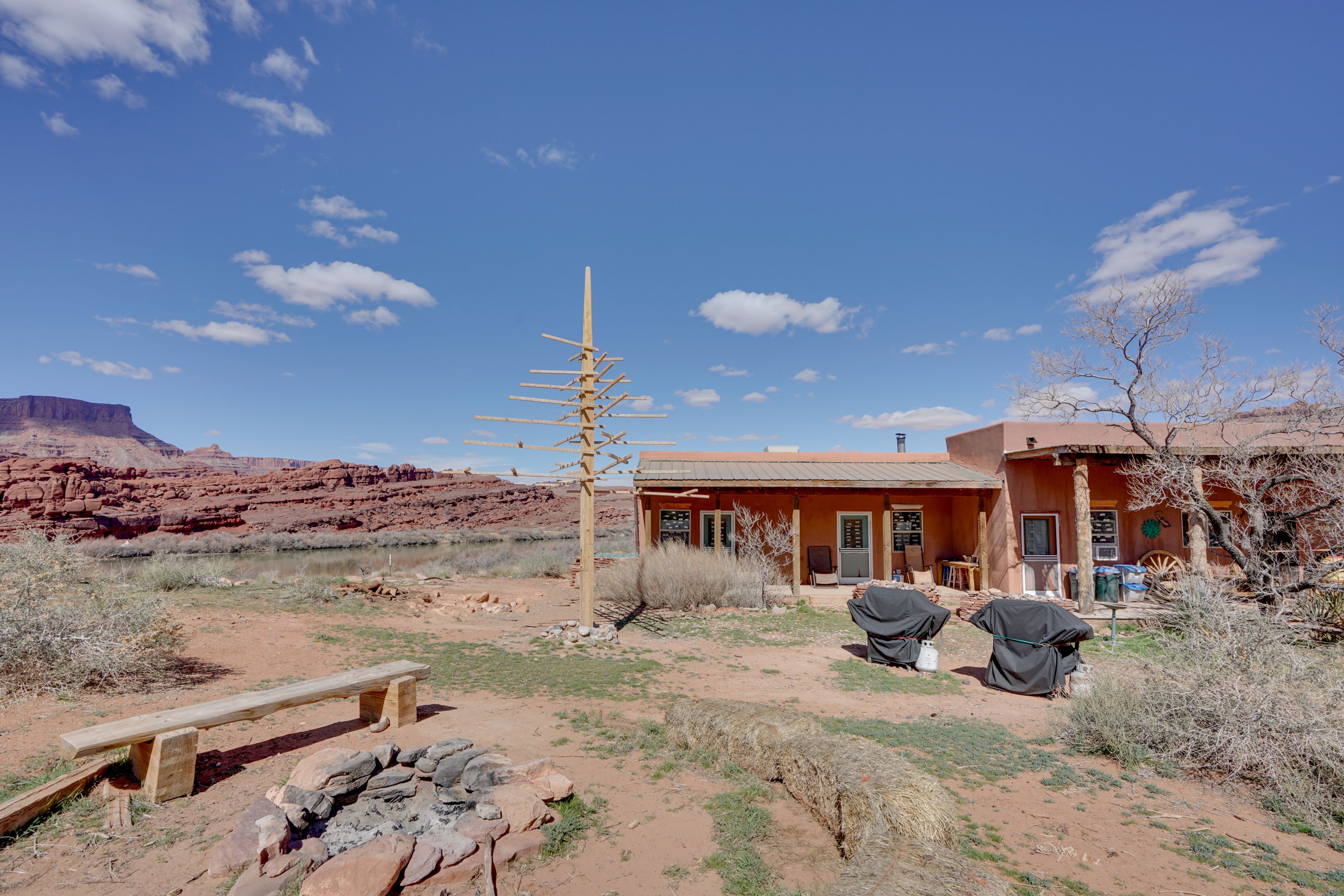 Shared Fire Pit & Gas Grills