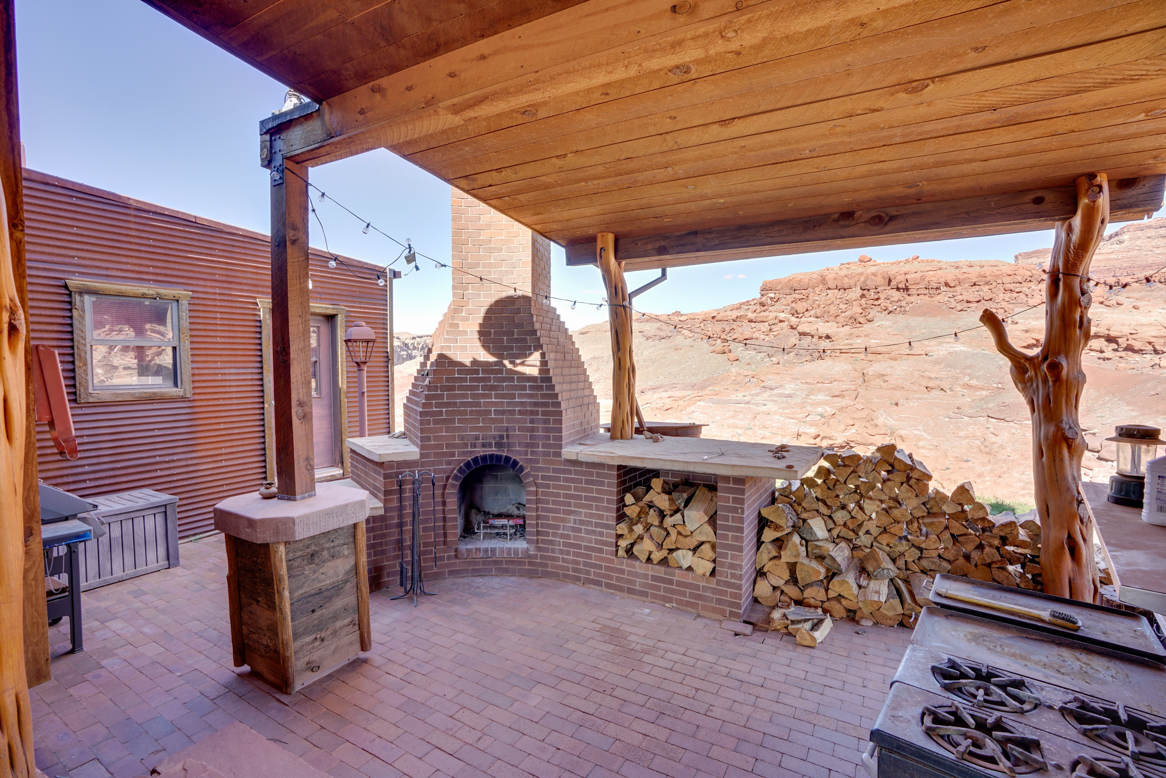 Patio | Stove | Grill