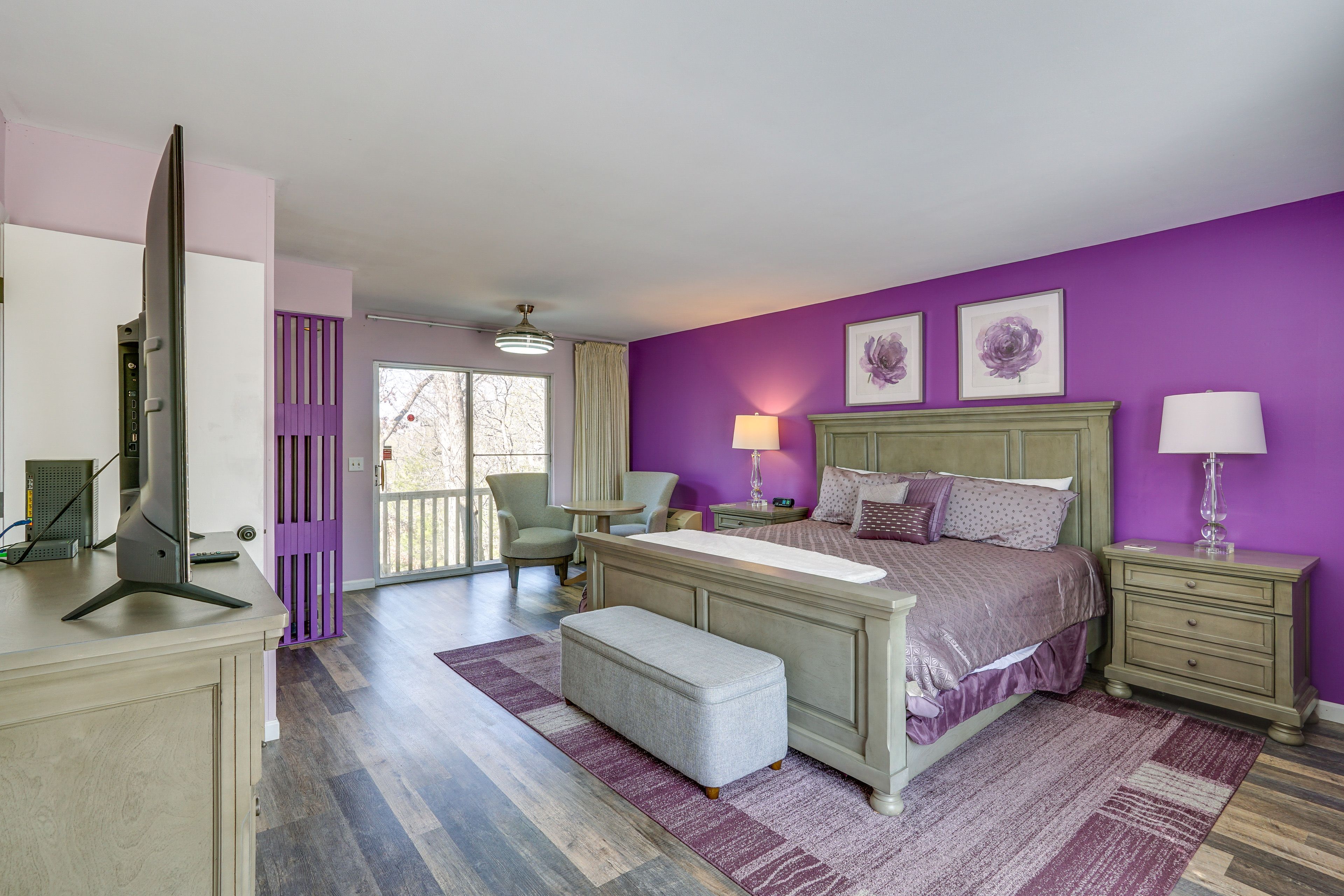 Bedroom 2 | King Bed